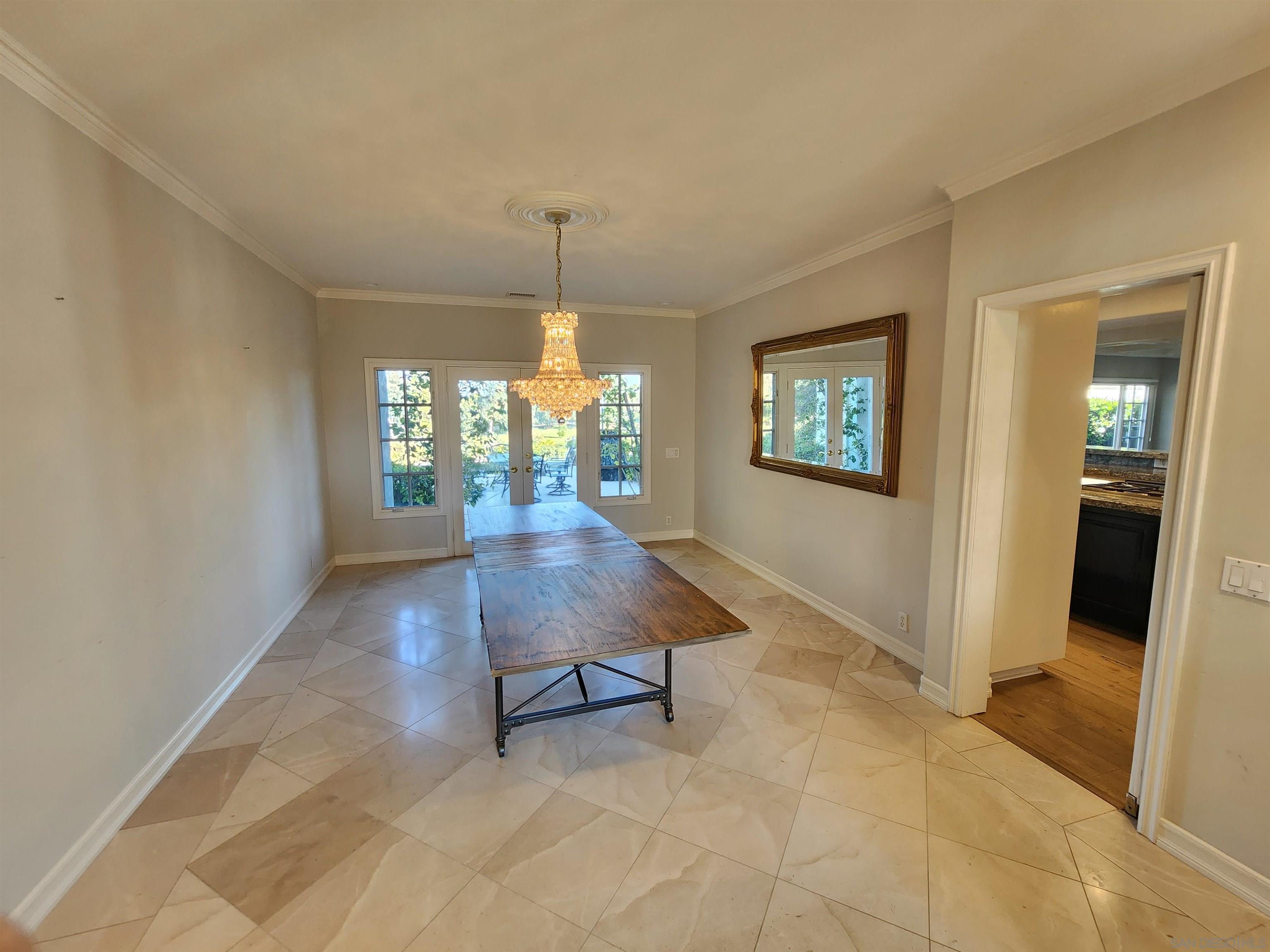 Detail Gallery Image 4 of 49 For 1402  via Mil Cumbres, Solana Beach,  CA 92075 - 6 Beds | 7/1 Baths