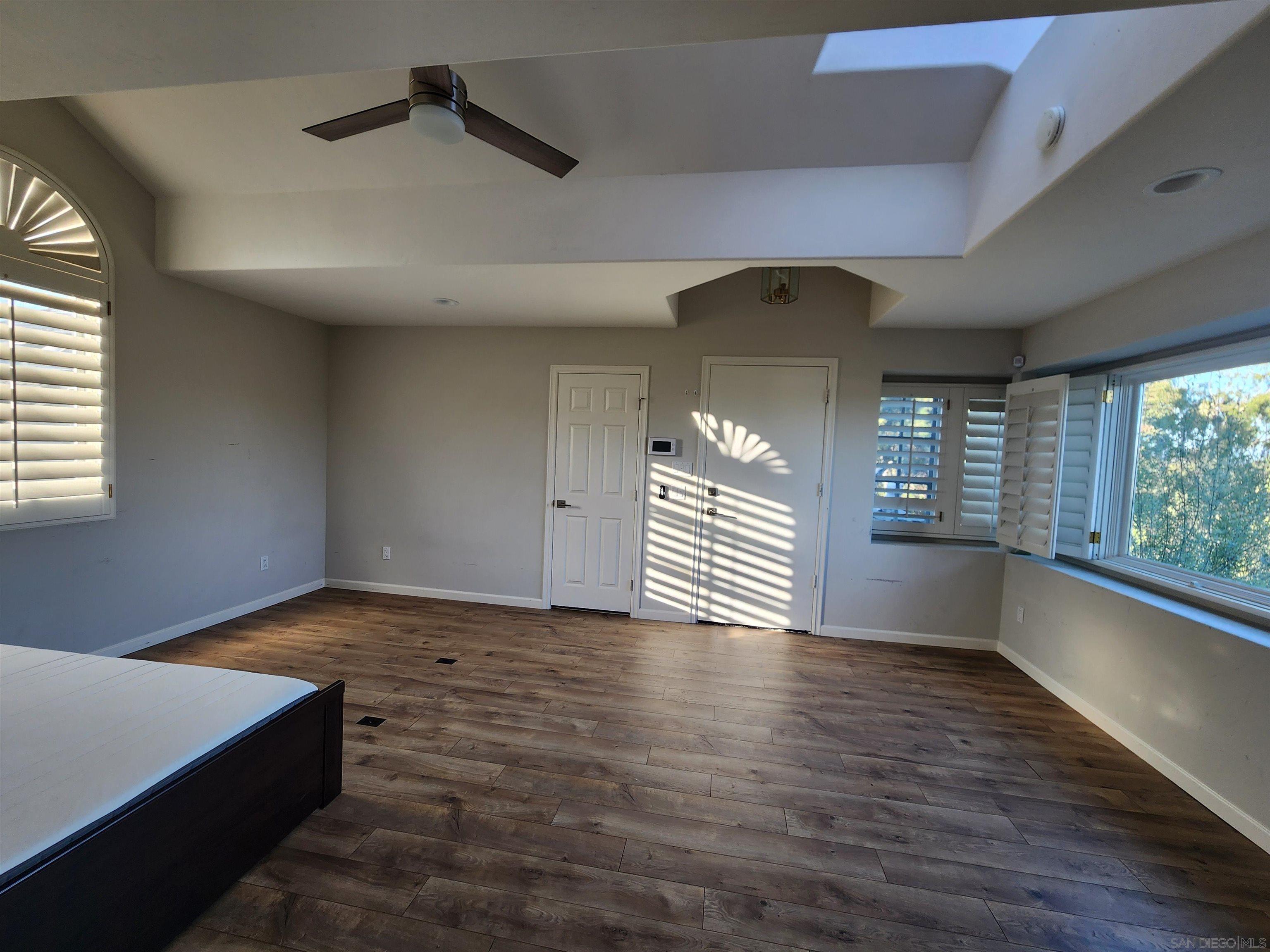 Detail Gallery Image 43 of 49 For 1402  via Mil Cumbres, Solana Beach,  CA 92075 - 6 Beds | 7/1 Baths