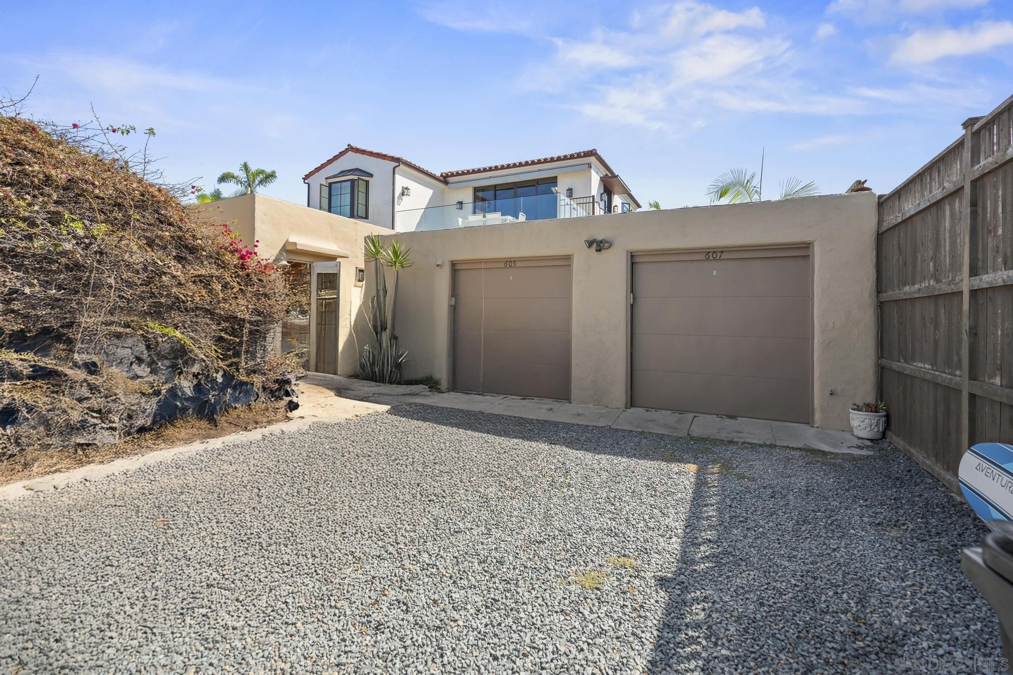 Detail Gallery Image 24 of 40 For 607  Arenas, La Jolla,  CA 92037 - 2 Beds | 1 Baths