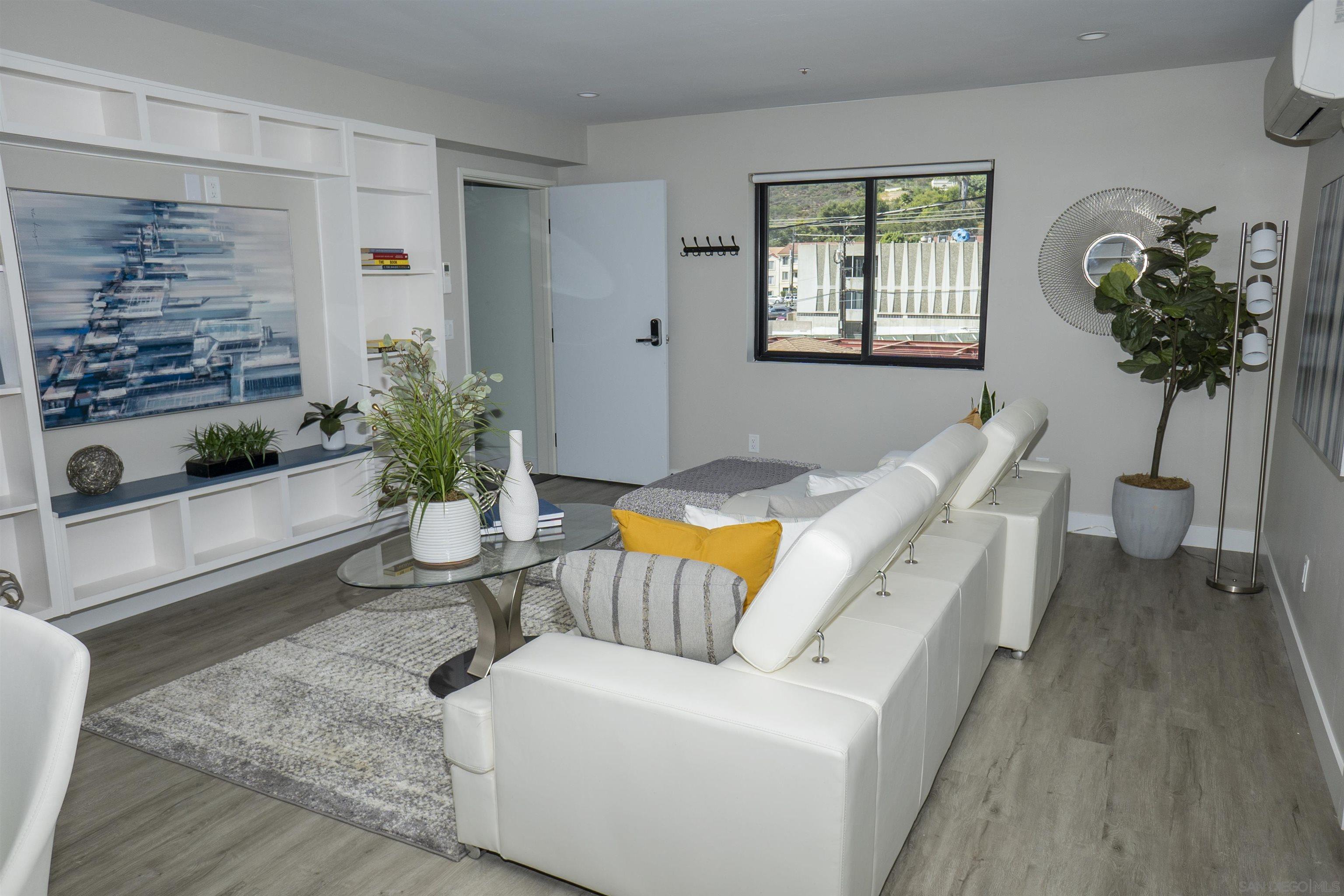 Detail Gallery Image 13 of 15 For 5548  Riley St, San Diego,  CA 92110 - – Beds | – Baths