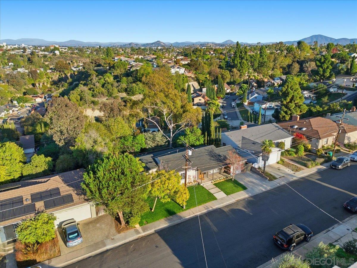 Detail Gallery Image 23 of 25 For 4833  Atlanta Dr, San Diego,  CA 92115 - 3 Beds | 2 Baths