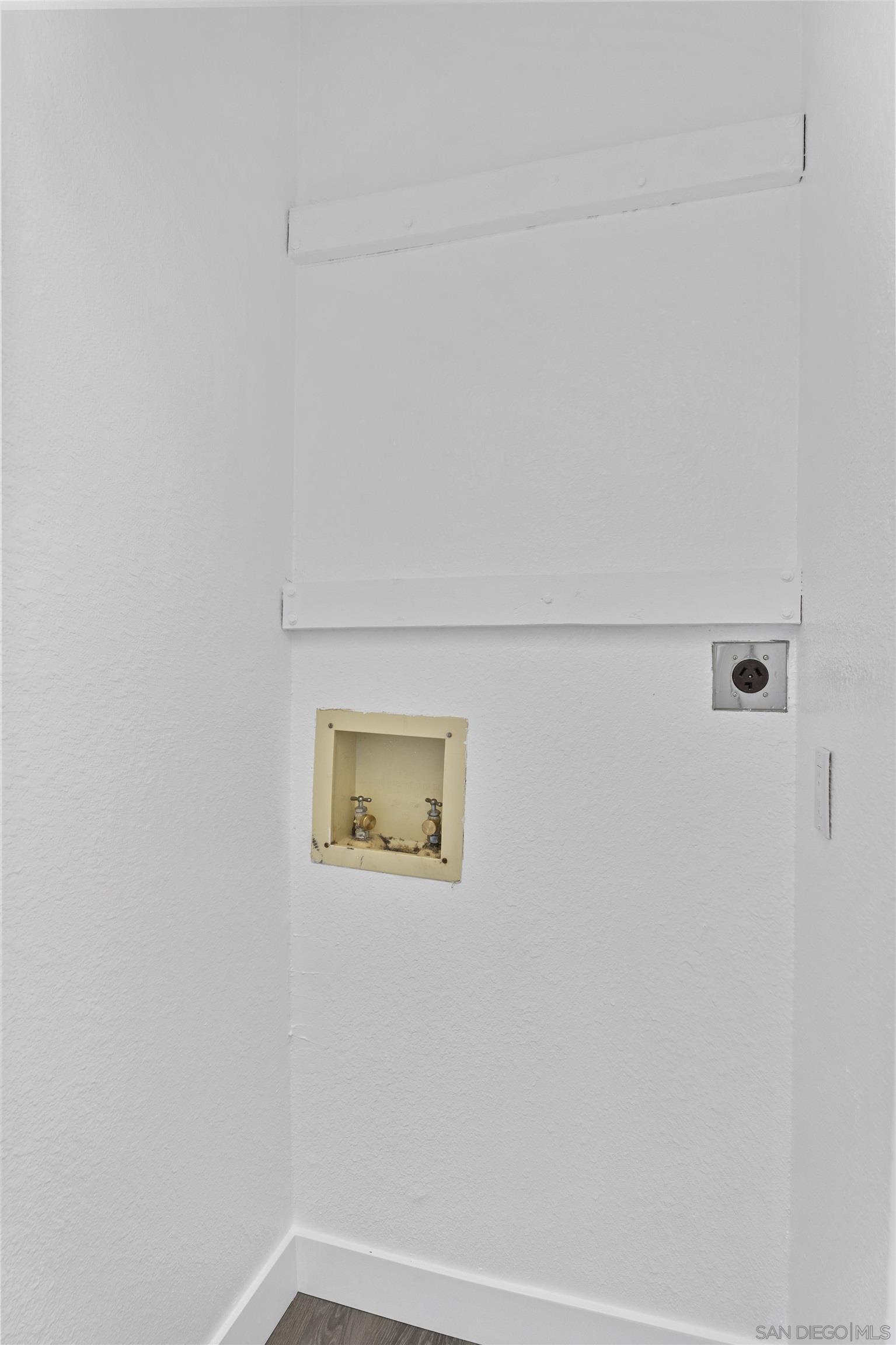 Detail Gallery Image 28 of 32 For 6765  Amherst St  #C,  San Diego,  CA 92115 - 2 Beds | 1/1 Baths