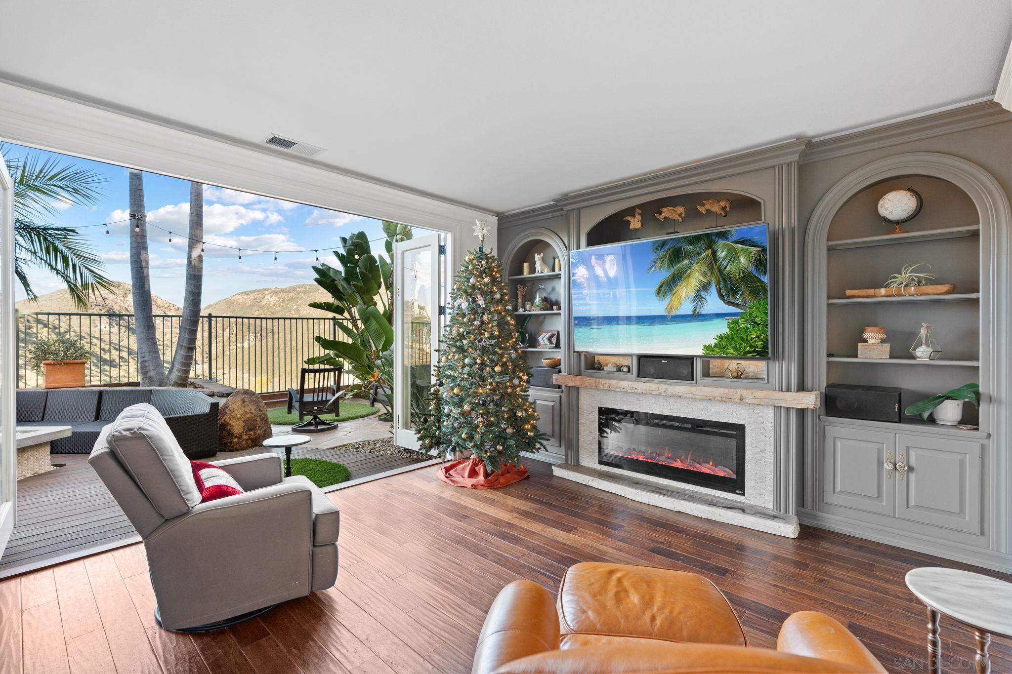 Detail Gallery Image 4 of 64 For 1664  Sagewood Way, San Marcos,  CA 92078 - 4 Beds | 3 Baths