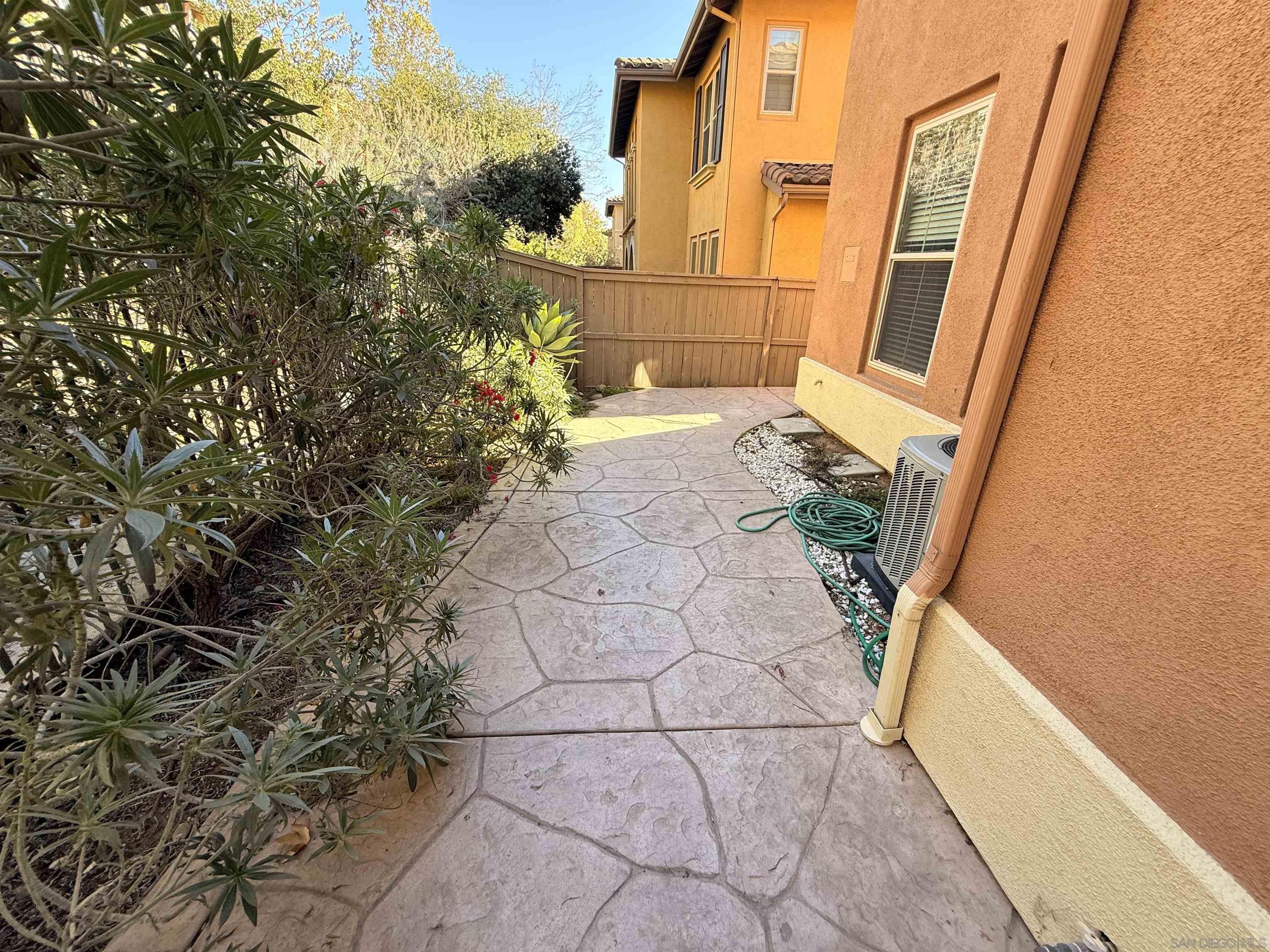 Detail Gallery Image 30 of 32 For 2680  Piantino Cir, San Diego,  CA 92108 - 2 Beds | 2 Baths