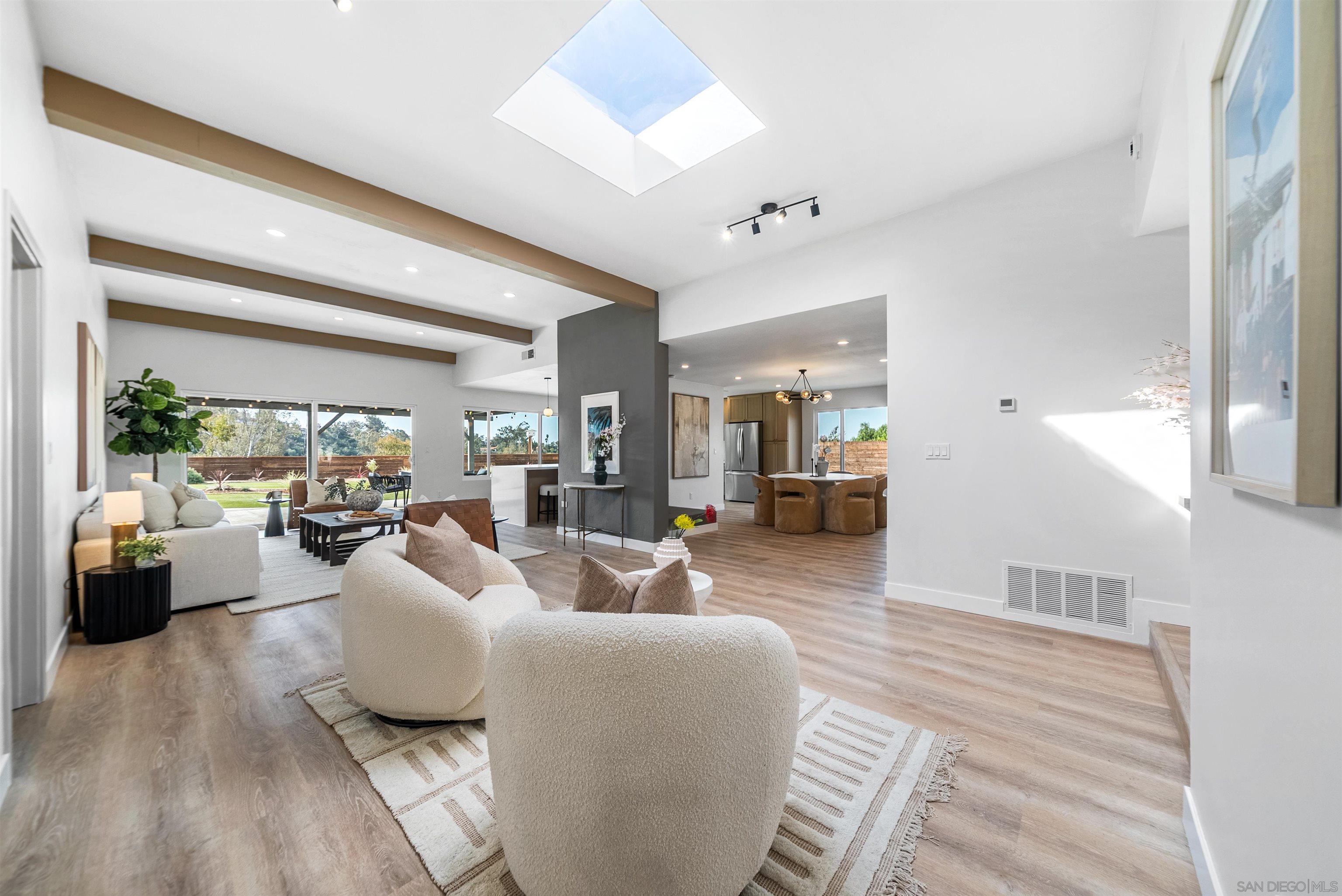 Detail Gallery Image 4 of 35 For 4020  Tim St, Bonita,  CA 91902 - 4 Beds | 2 Baths