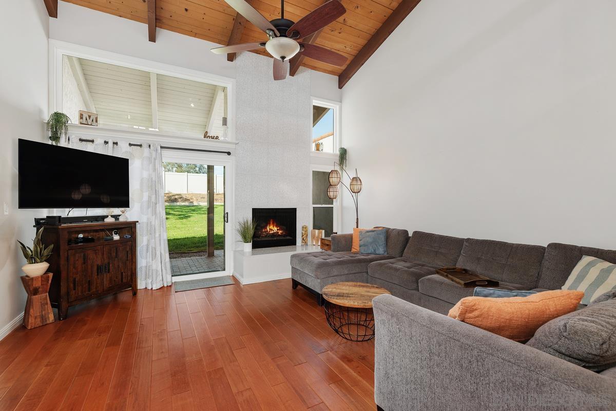 Detail Gallery Image 5 of 24 For 17930  Villamoura Dr, Poway,  CA 92064 - 3 Beds | 2 Baths