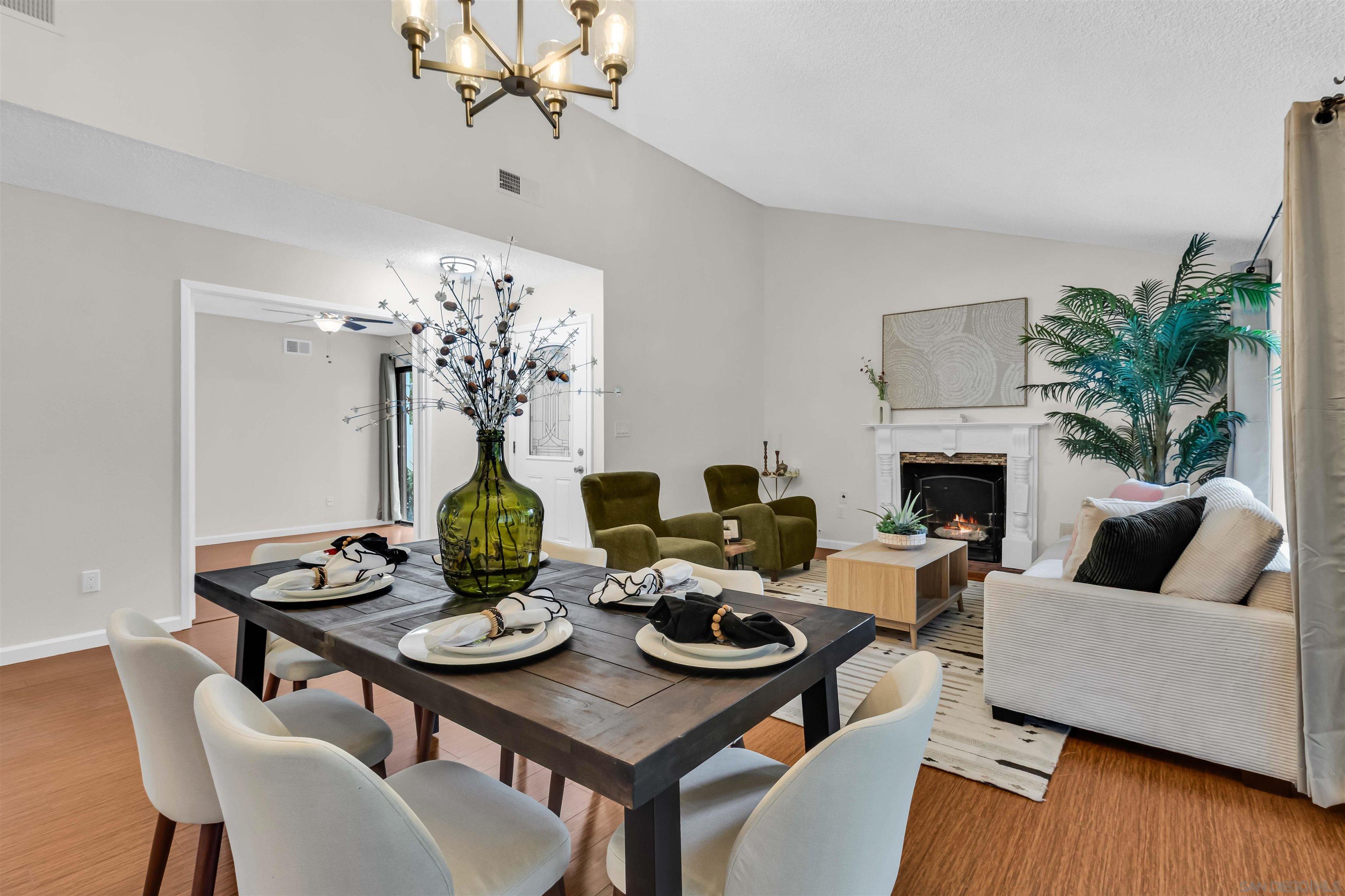 Front Image Thumbnail for SD250045299