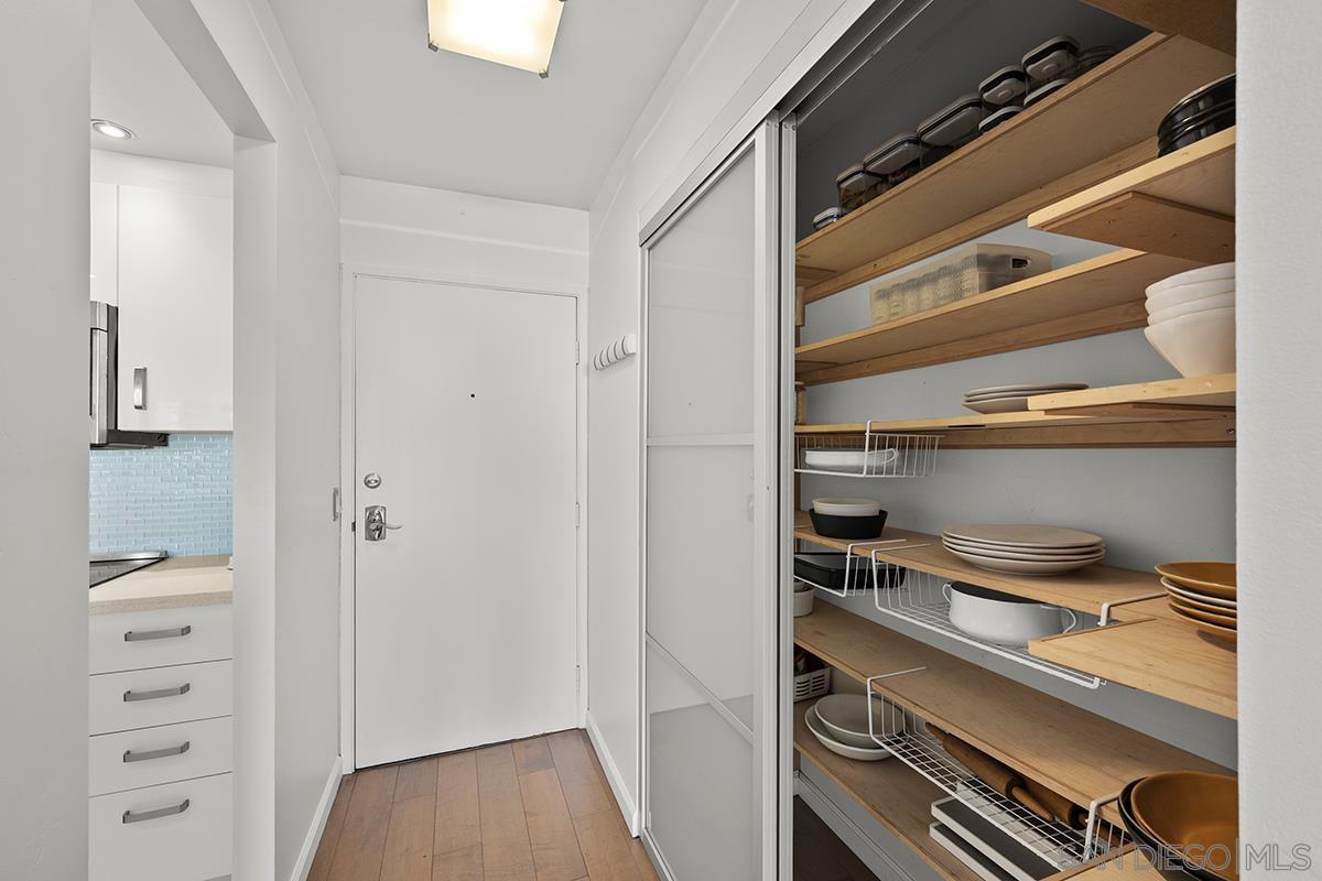 Detail Gallery Image 20 of 56 For 3634  7th Avenue  8e,  San Diego,  CA 92103 - 4 Beds | 2 Baths