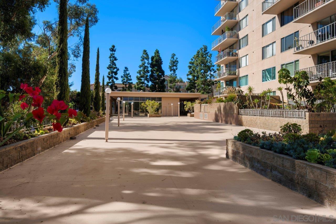 Detail Gallery Image 42 of 56 For 3634  7th Avenue  8e,  San Diego,  CA 92103 - 4 Beds | 2 Baths