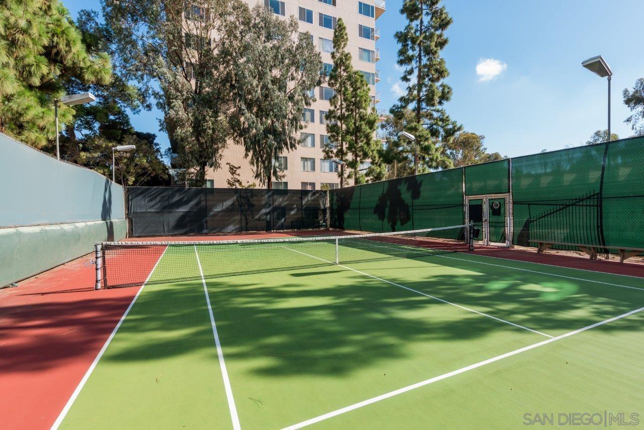 Detail Gallery Image 51 of 56 For 3634  7th Avenue  8e,  San Diego,  CA 92103 - 4 Beds | 2 Baths