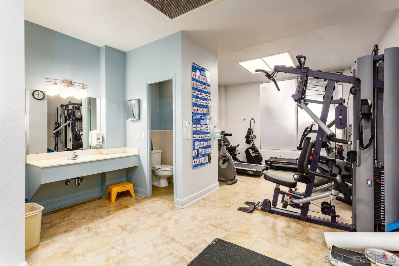 Detail Gallery Image 55 of 56 For 3634  7th Avenue  8e,  San Diego,  CA 92103 - 4 Beds | 2 Baths