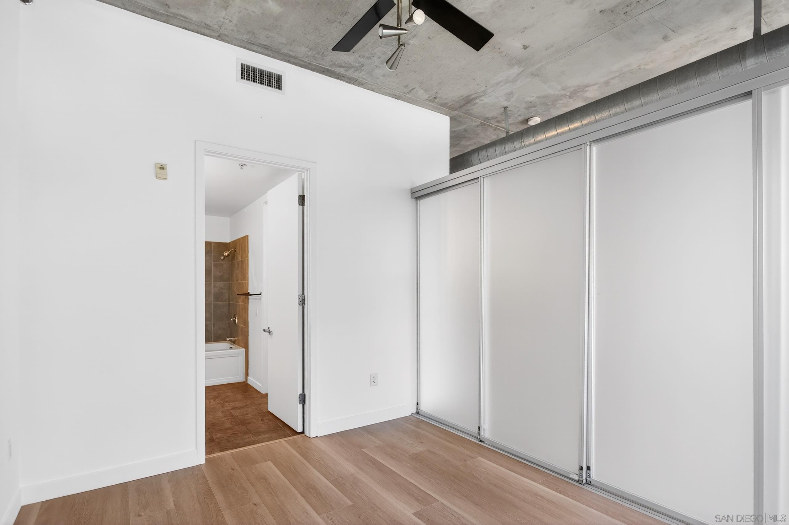 Detail Gallery Image 13 of 37 For 1025  Island  202, San Diego,  CA 92101 - 2 Beds | 2 Baths