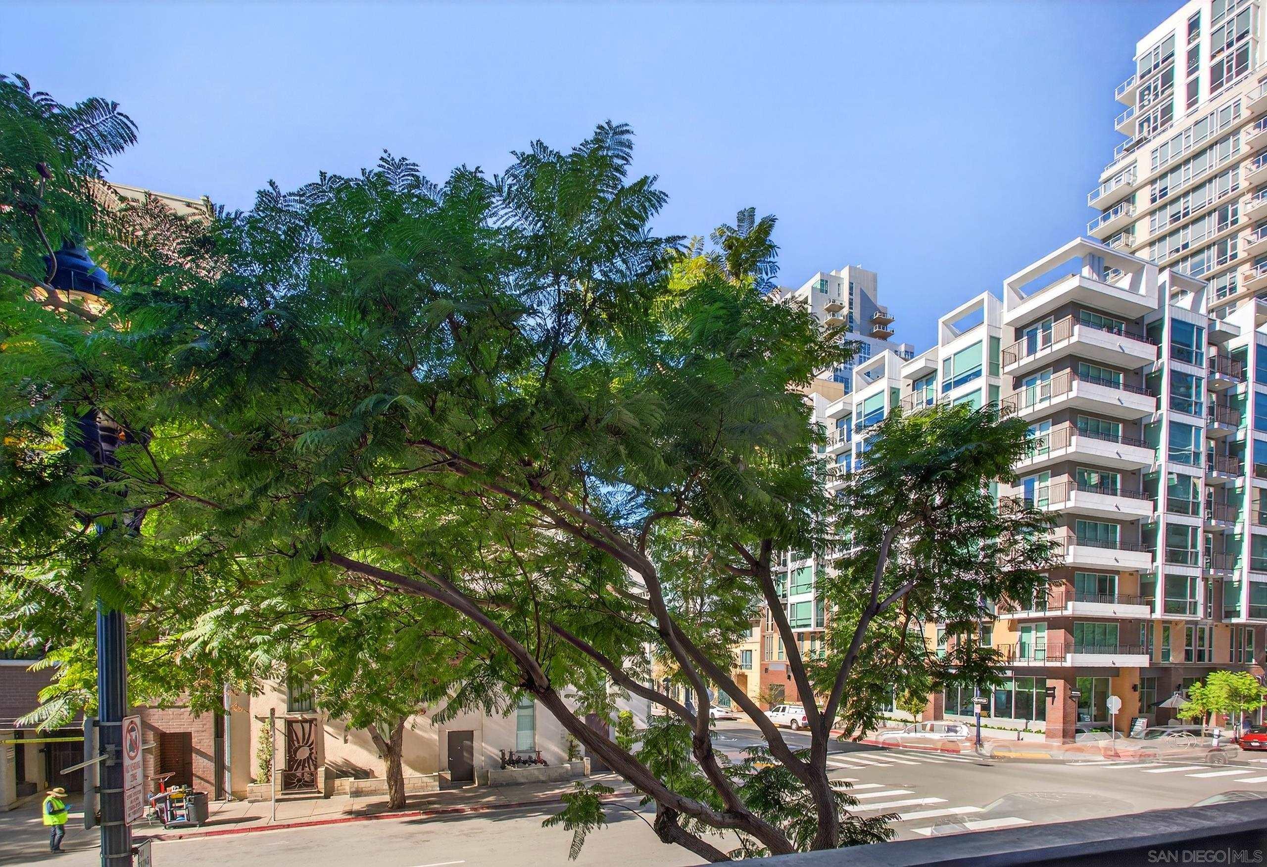 Detail Gallery Image 21 of 37 For 1025  Island  202, San Diego,  CA 92101 - 2 Beds | 2 Baths