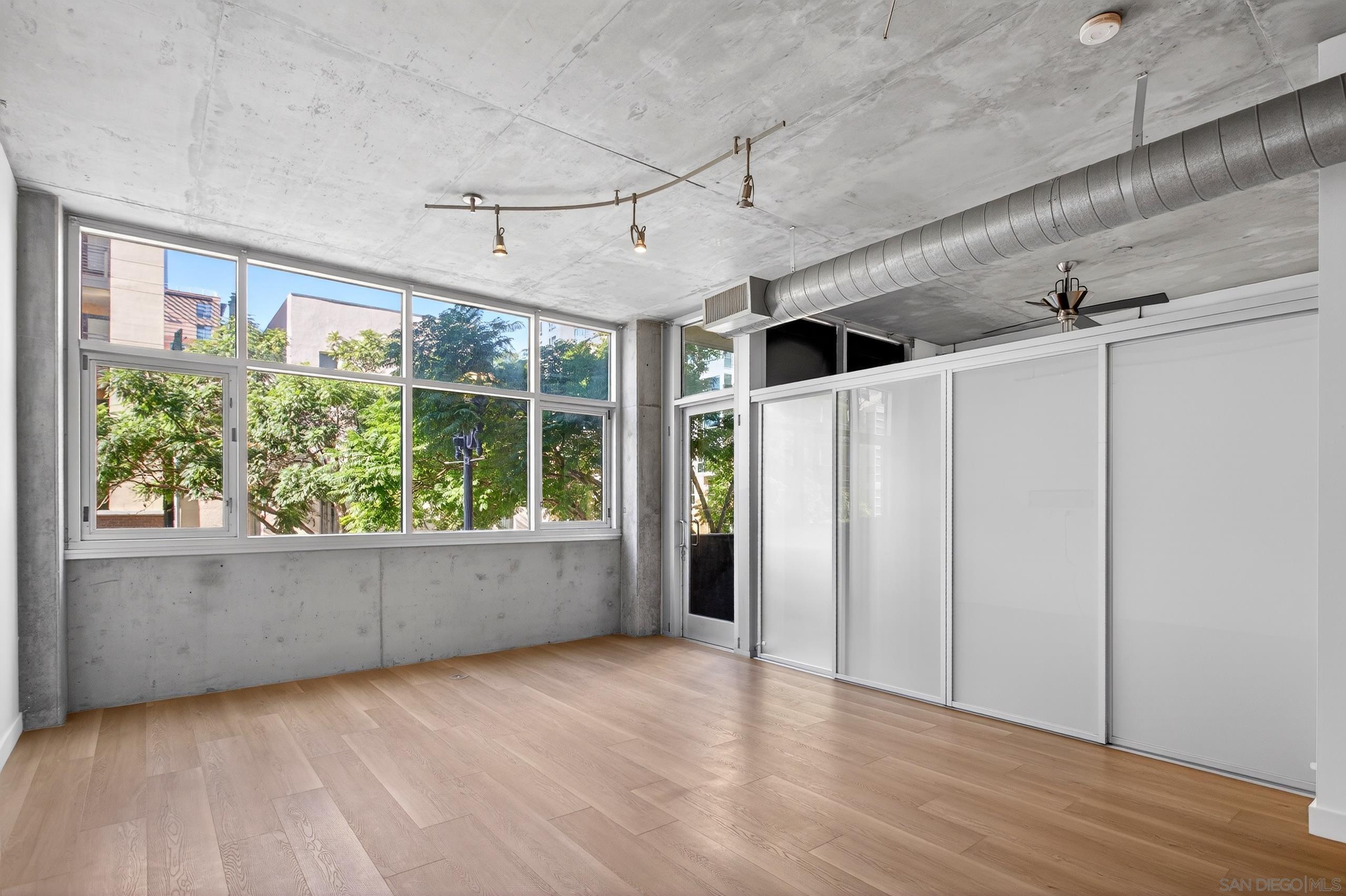 Detail Gallery Image 22 of 37 For 1025  Island  202, San Diego,  CA 92101 - 2 Beds | 2 Baths