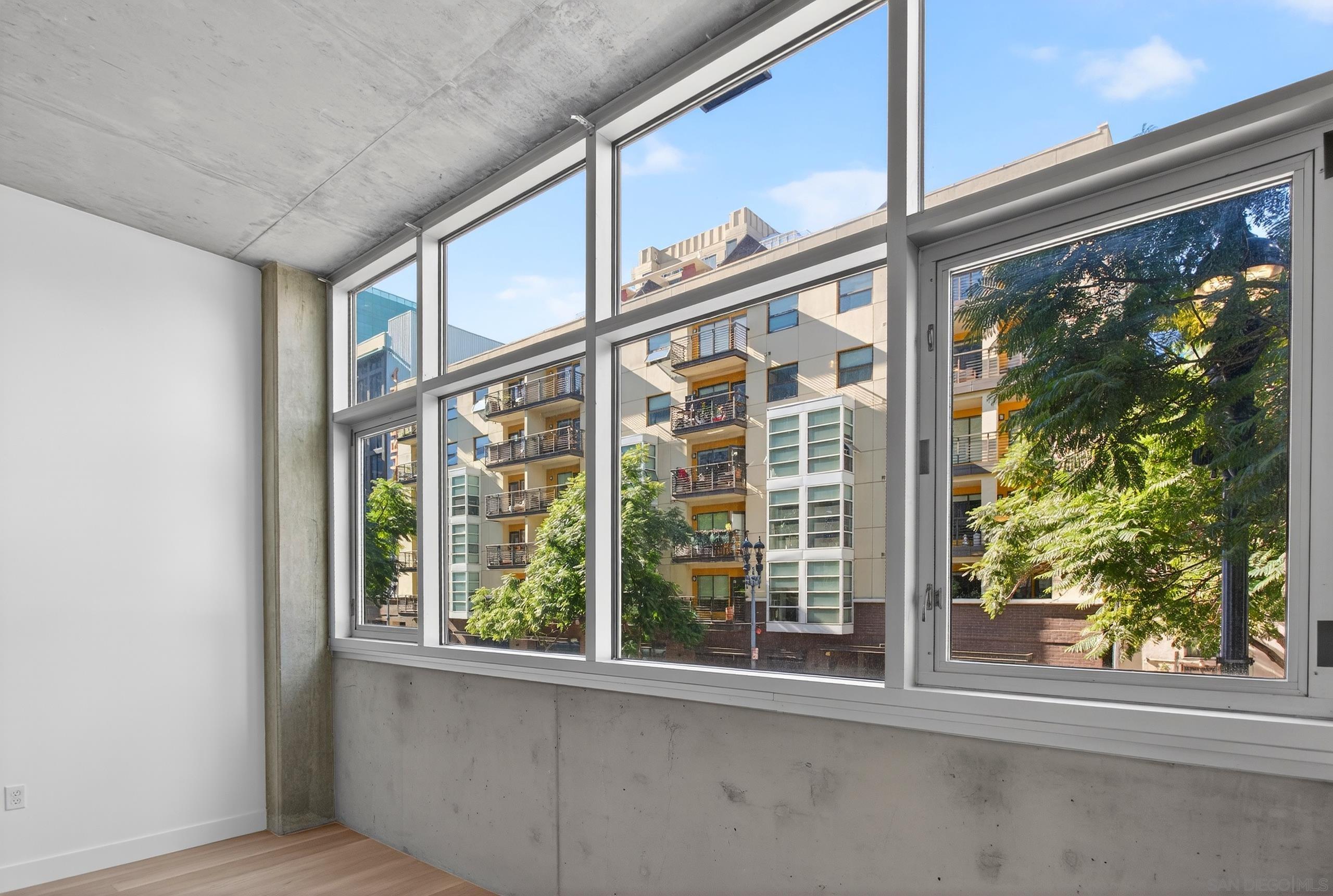 Detail Gallery Image 24 of 37 For 1025  Island  202, San Diego,  CA 92101 - 2 Beds | 2 Baths