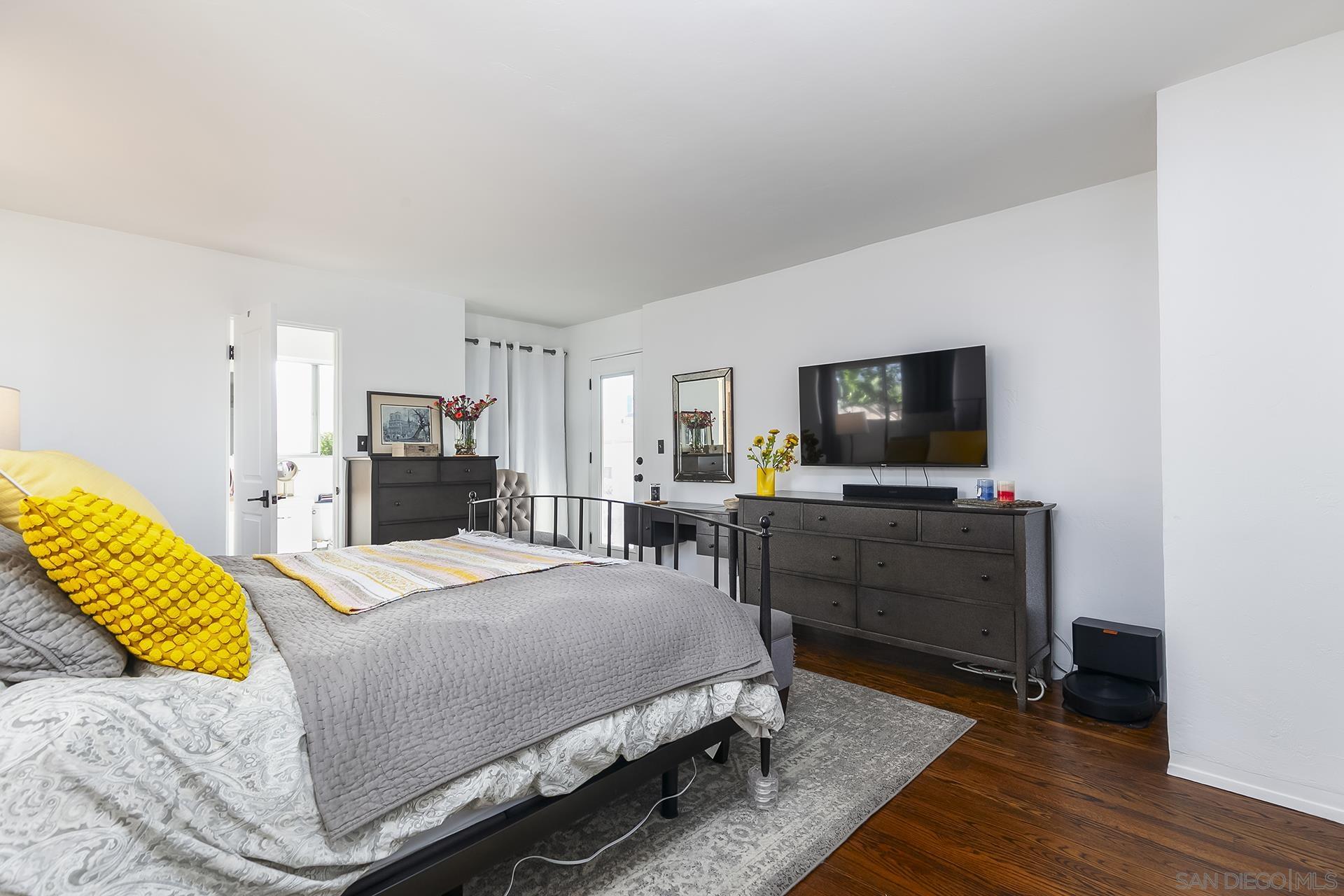 Detail Gallery Image 21 of 53 For 5629  Adelaide Ave, San Diego,  CA 92115 - 2 Beds | 2 Baths