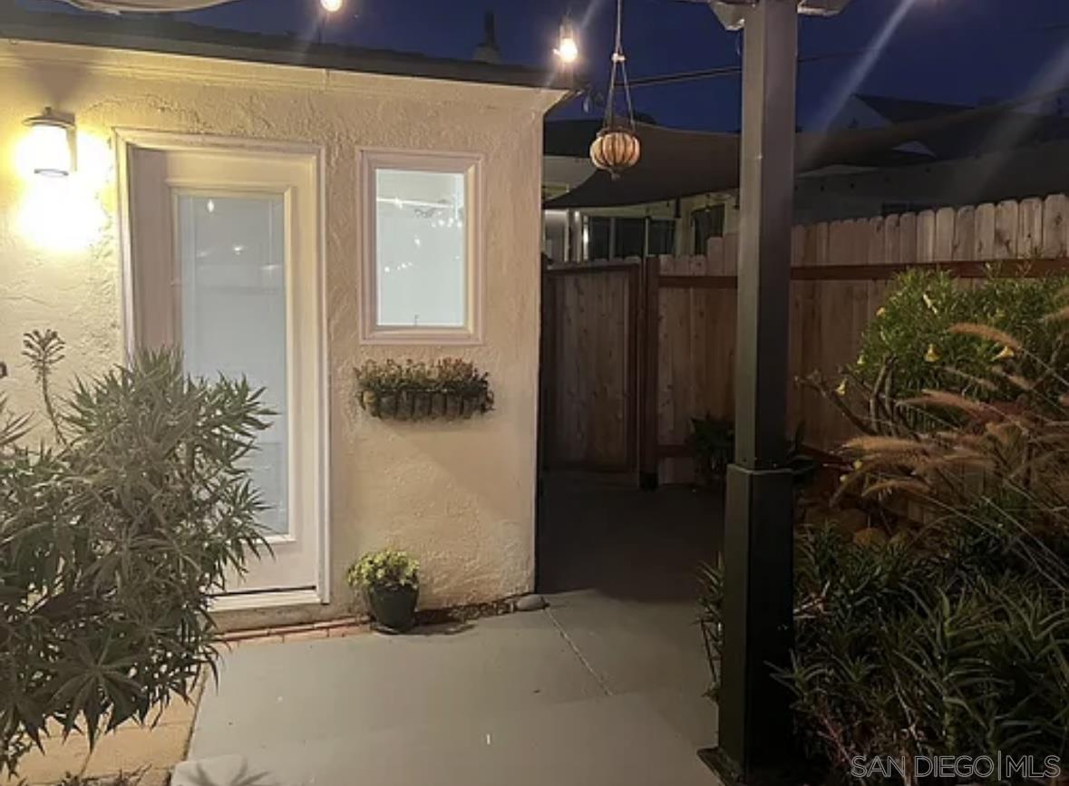 Detail Gallery Image 48 of 53 For 5629  Adelaide Ave, San Diego,  CA 92115 - 2 Beds | 2 Baths