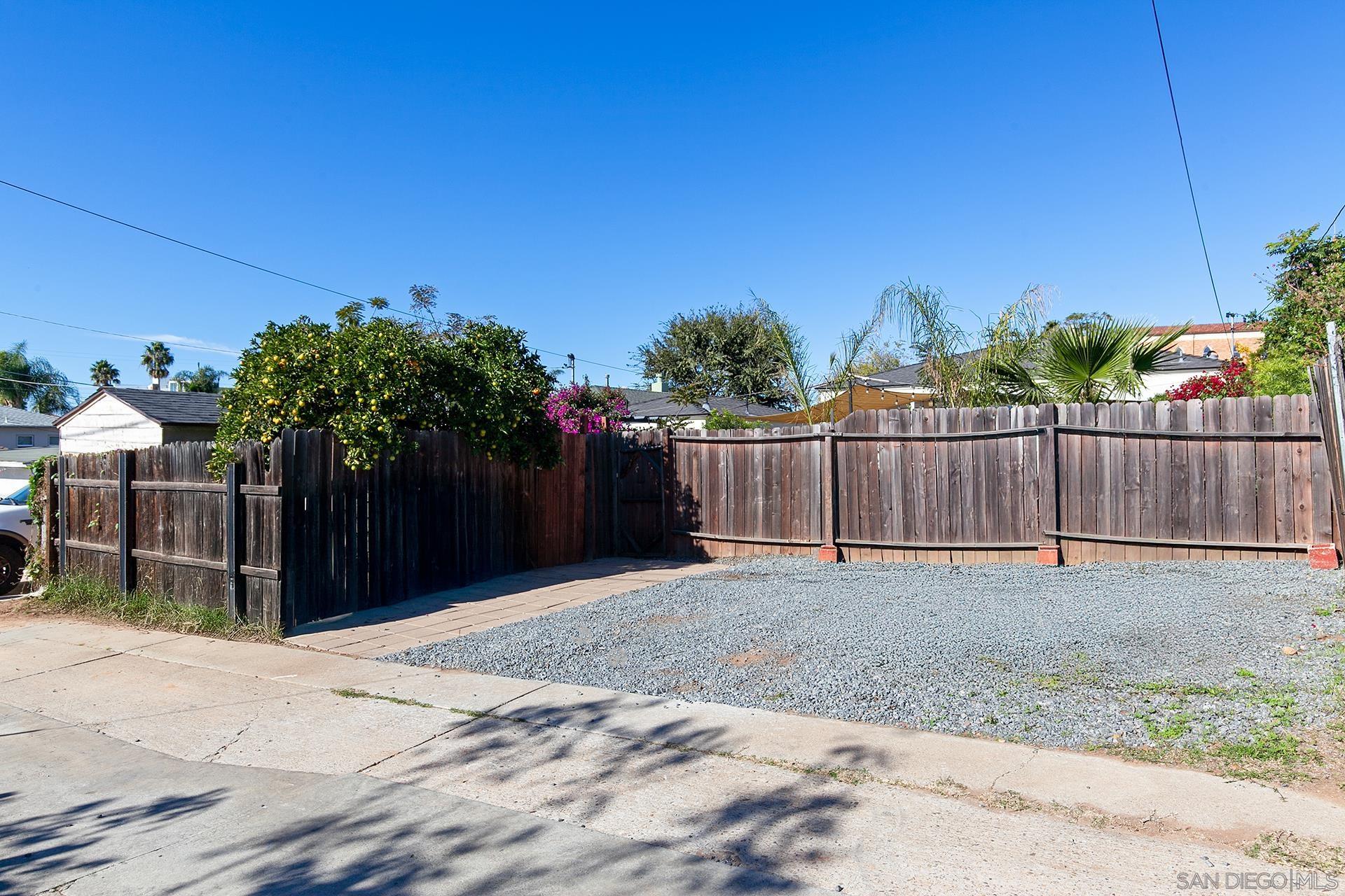 Detail Gallery Image 49 of 53 For 5629  Adelaide Ave, San Diego,  CA 92115 - 2 Beds | 2 Baths