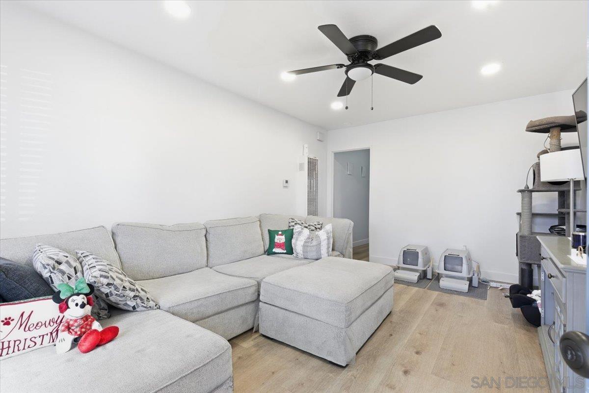 Detail Gallery Image 3 of 39 For 835  Colorado Ave, Chula Vista,  CA 91911 - – Beds | – Baths