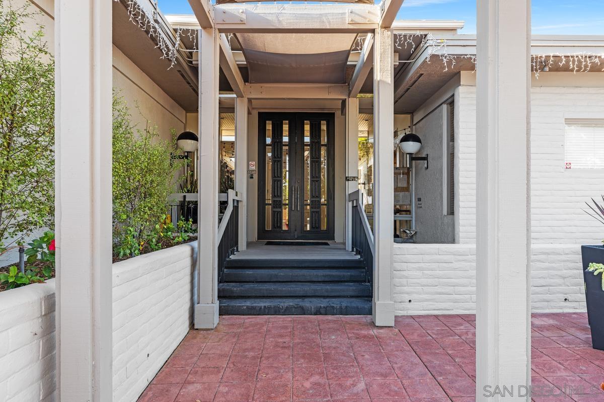 Detail Gallery Image 44 of 54 For 2047  Caminito Circulo Norte, La Jolla,  CA 92037 - 3 Beds | 2/1 Baths