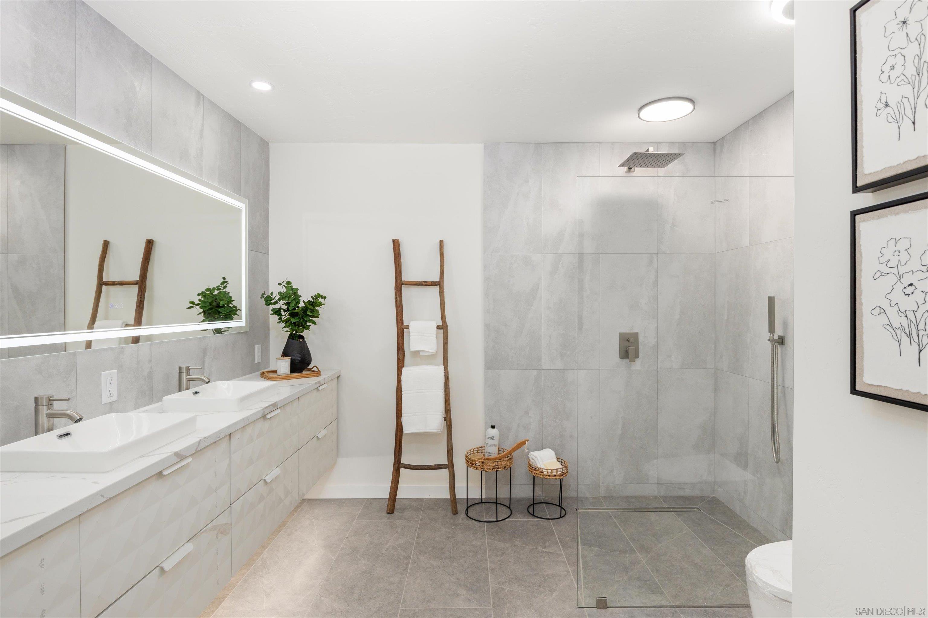 Detail Gallery Image 19 of 27 For 1048  Anza Ave., Vista,  CA 92084 - 3 Beds | 2 Baths