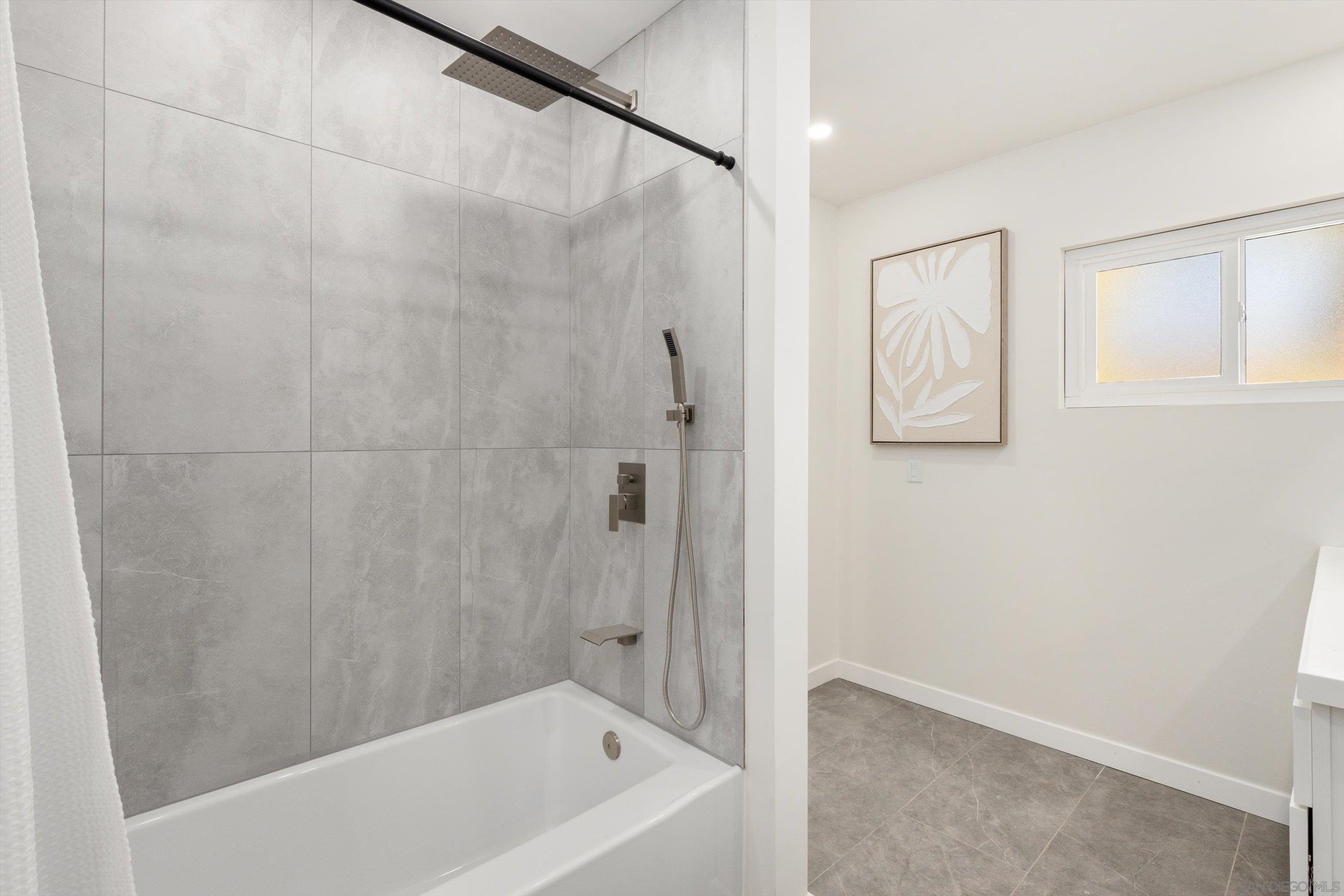 Detail Gallery Image 23 of 27 For 1048  Anza Ave., Vista,  CA 92084 - 3 Beds | 2 Baths
