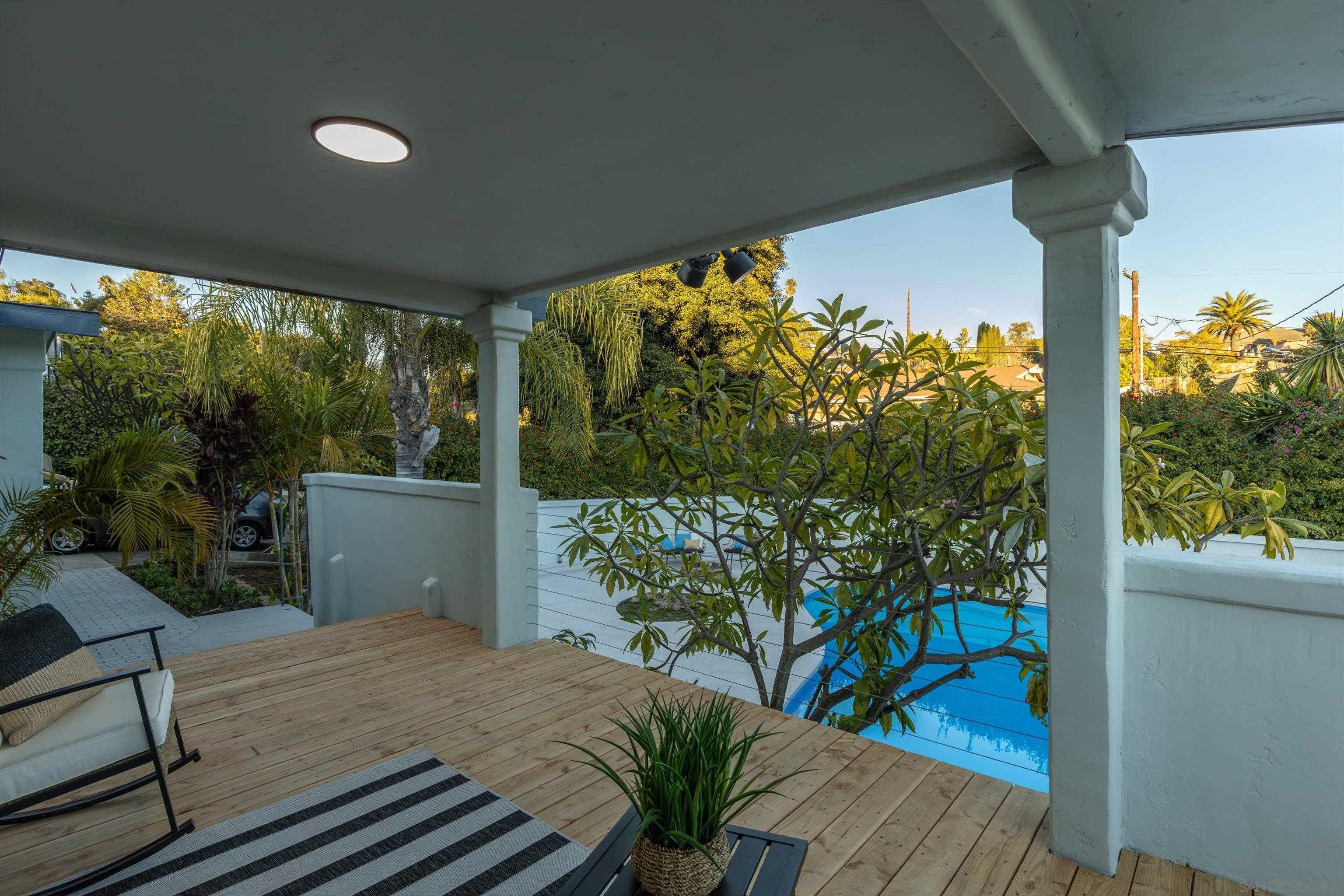 Detail Gallery Image 6 of 27 For 1048  Anza Ave., Vista,  CA 92084 - 3 Beds | 2 Baths