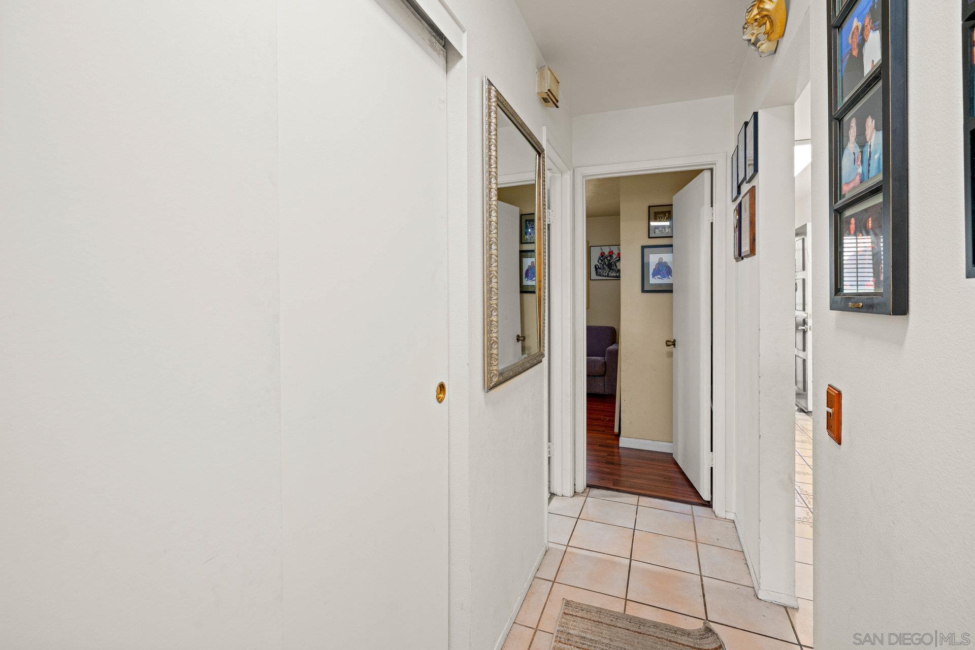 Detail Gallery Image 14 of 32 For 2540  Clairemont Dr  #307,  San Diego,  CA 92117 - 2 Beds | 2 Baths