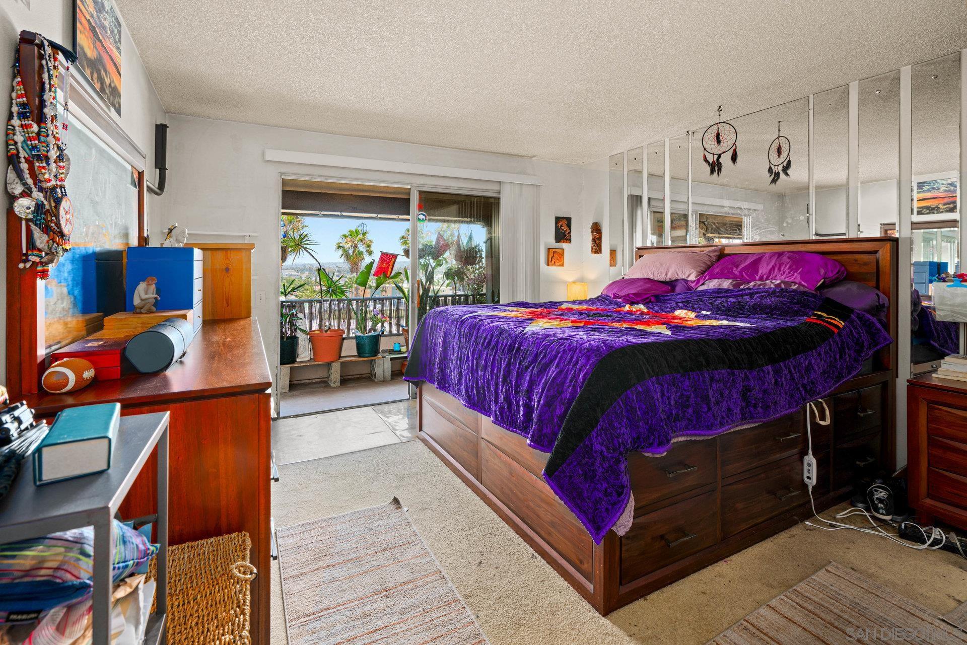 Detail Gallery Image 23 of 32 For 2540  Clairemont Dr  #307,  San Diego,  CA 92117 - 2 Beds | 2 Baths