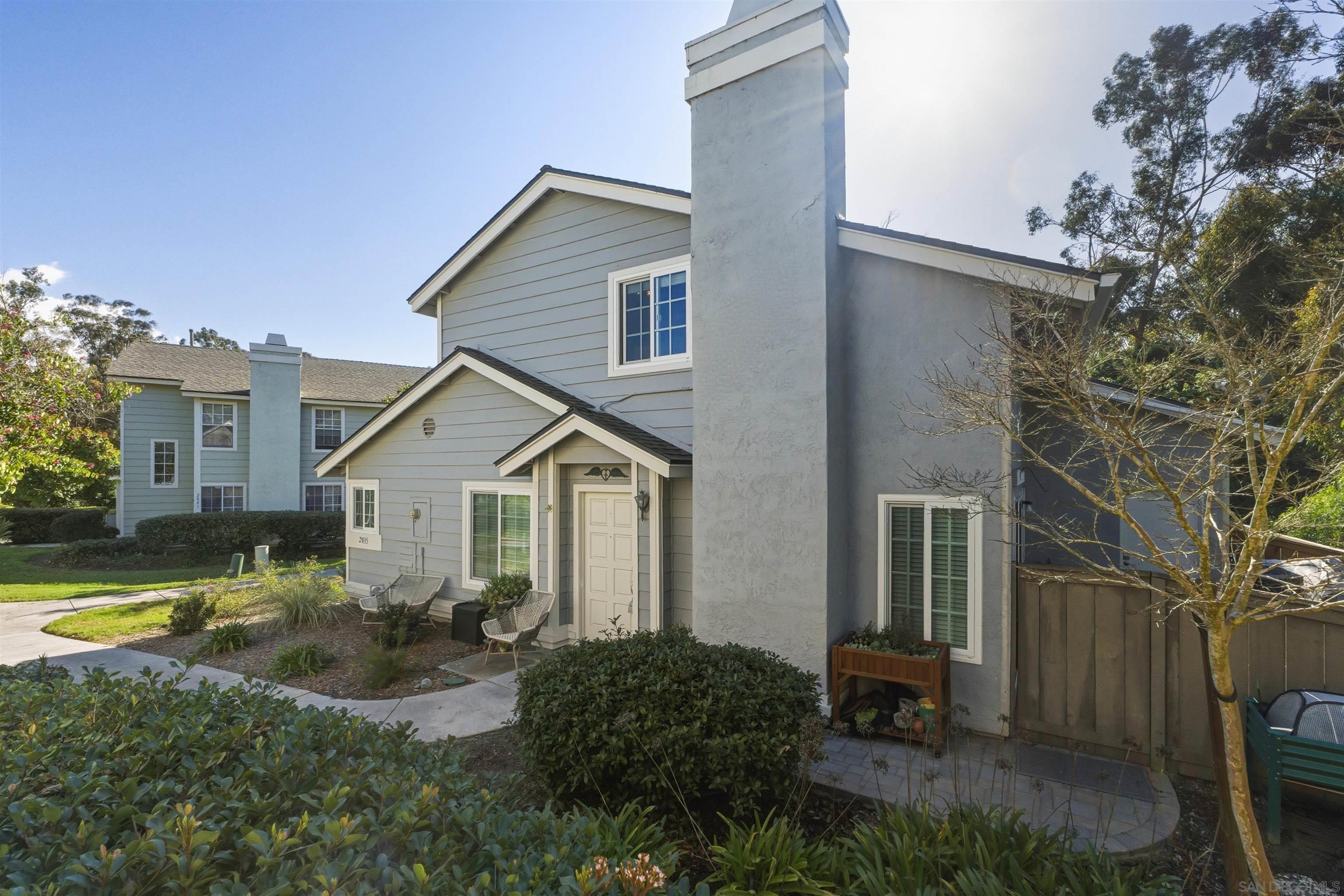 Front Image Thumbnail for SD250045314