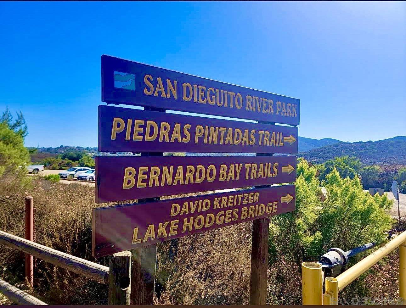 Detail Gallery Image 19 of 22 For 12540  Lomica Dr., San Diego,  CA 92128 - 3 Beds | 2 Baths