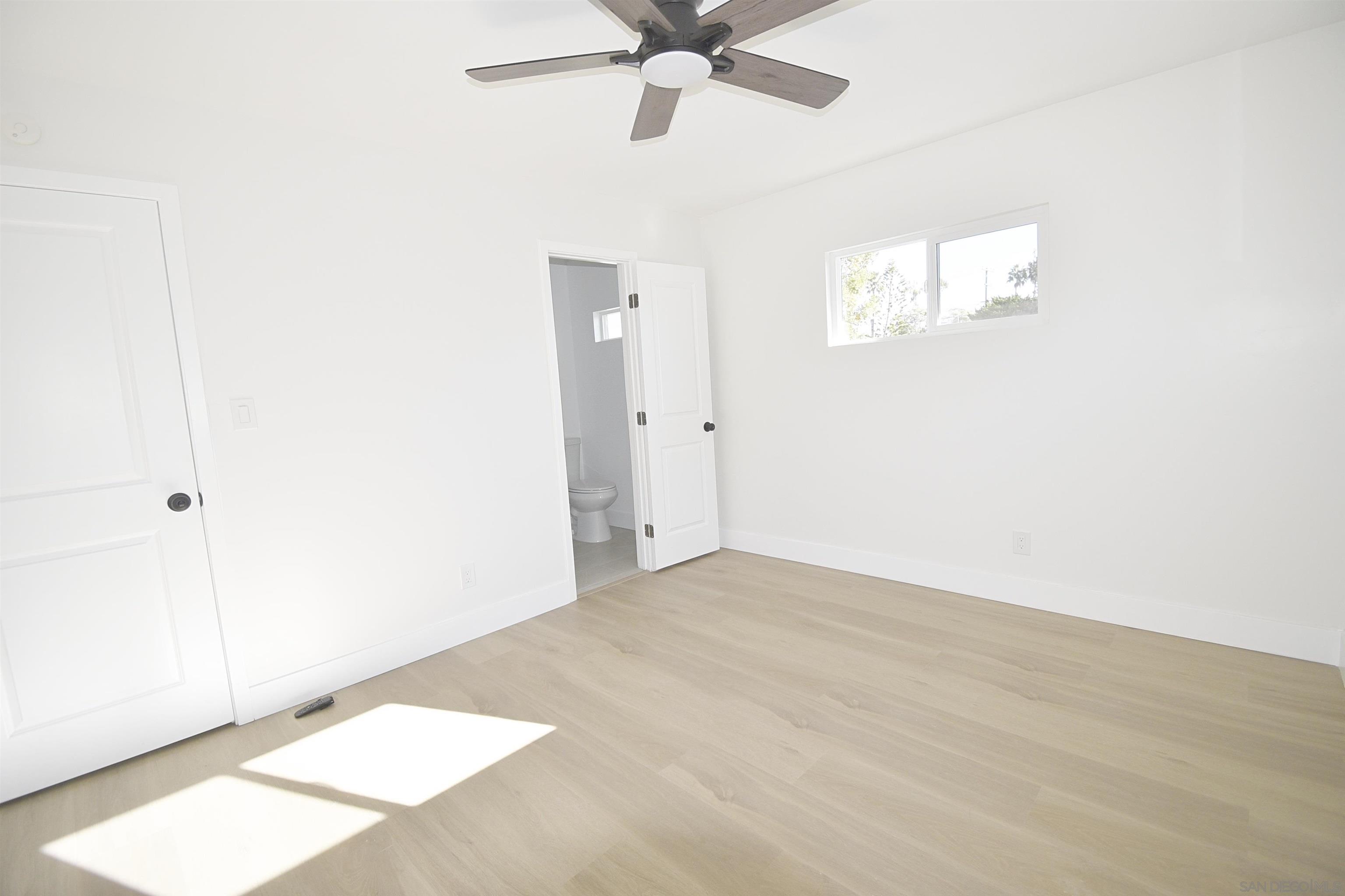 Detail Gallery Image 24 of 44 For 4646  Coconino Way, San Diego,  CA 92117 - 4 Beds | 3 Baths