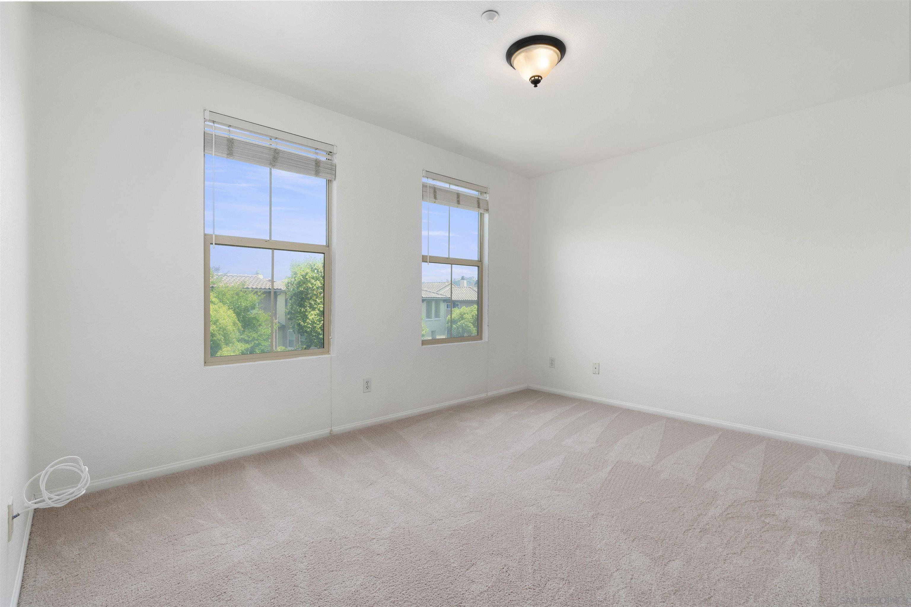 Detail Gallery Image 35 of 57 For 2517  Escala Circle, San Diego,  CA 92108 - 3 Beds | 2/1 Baths