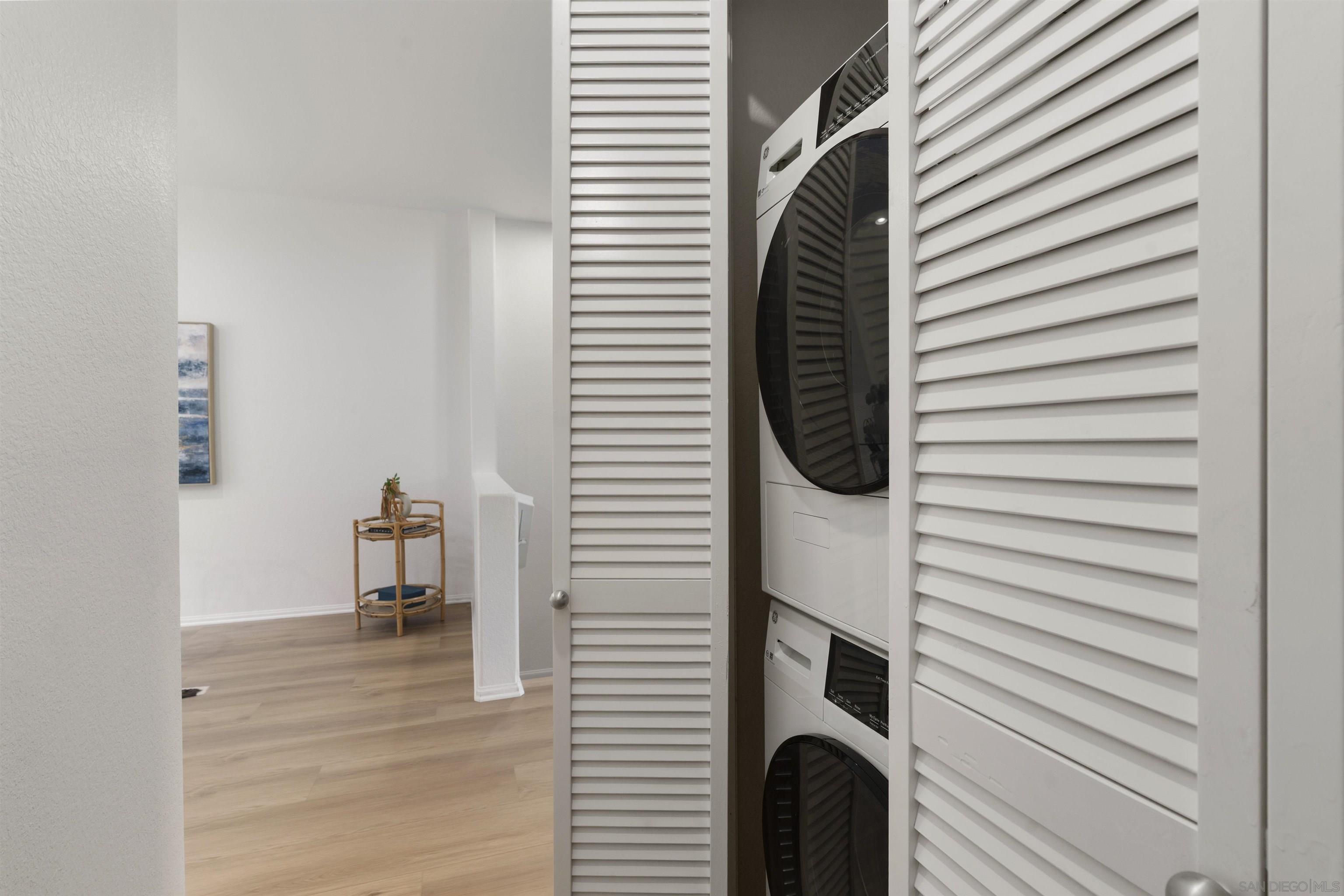 Detail Gallery Image 39 of 57 For 2517  Escala Circle, San Diego,  CA 92108 - 3 Beds | 2/1 Baths