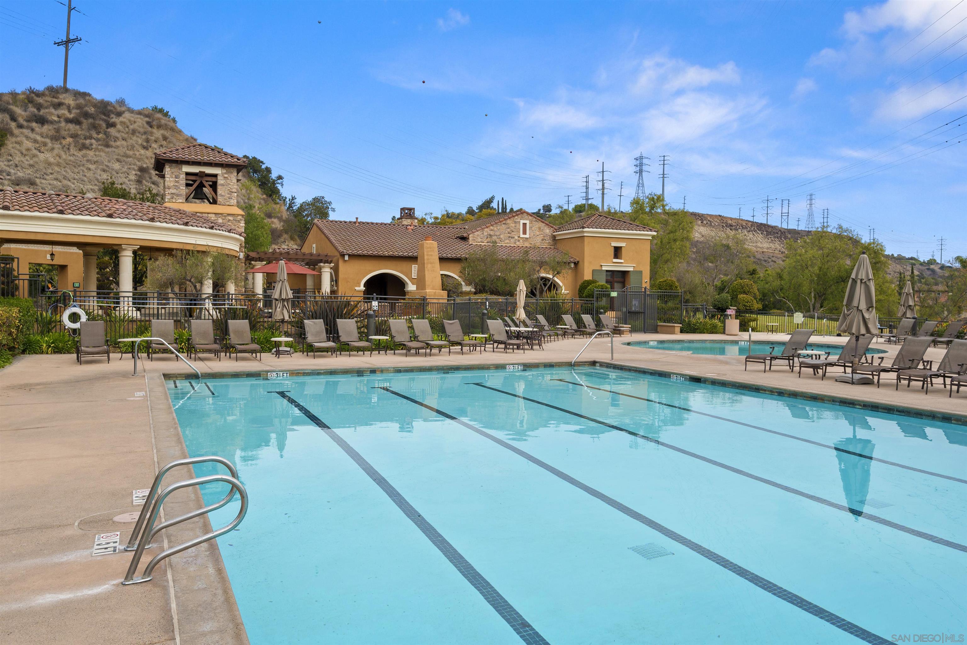 Detail Gallery Image 42 of 57 For 2517  Escala Circle, San Diego,  CA 92108 - 3 Beds | 2/1 Baths