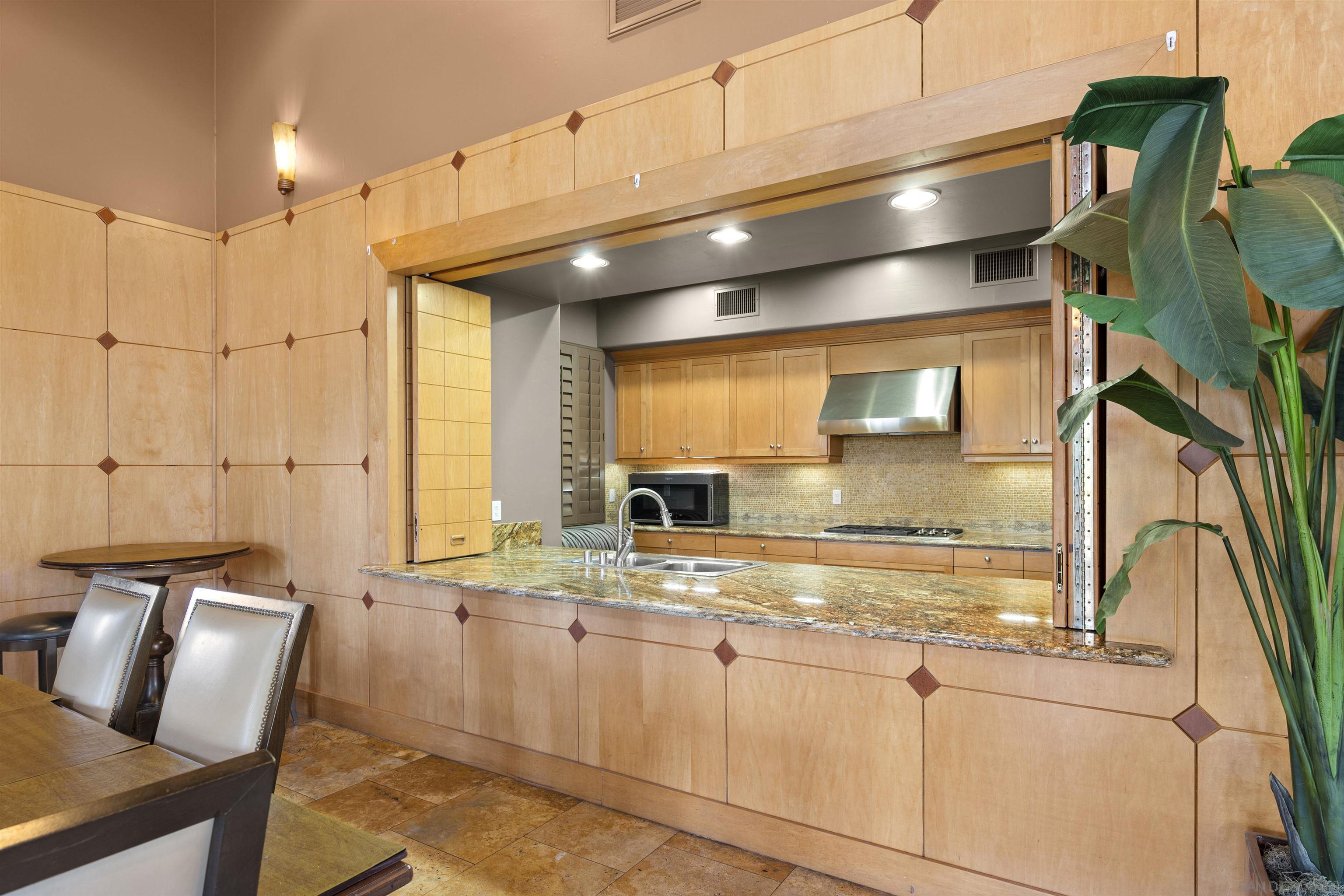 Detail Gallery Image 49 of 57 For 2517  Escala Circle, San Diego,  CA 92108 - 3 Beds | 2/1 Baths