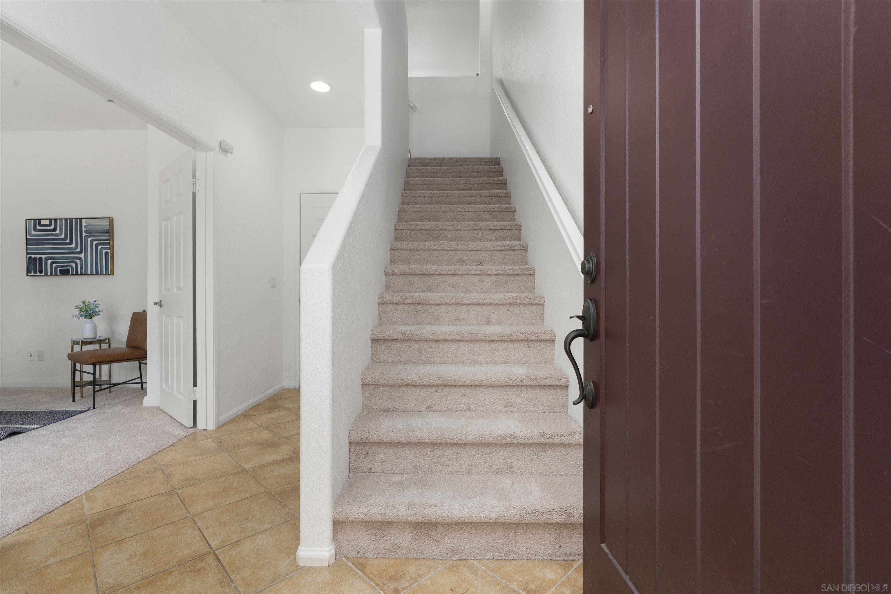 Detail Gallery Image 6 of 57 For 2517  Escala Circle, San Diego,  CA 92108 - 3 Beds | 2/1 Baths