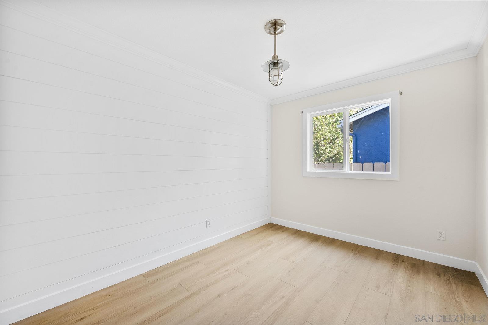 Detail Gallery Image 13 of 21 For 11378  Ajanta Ct, San Diego,  CA 92129 - 4 Beds | 2 Baths