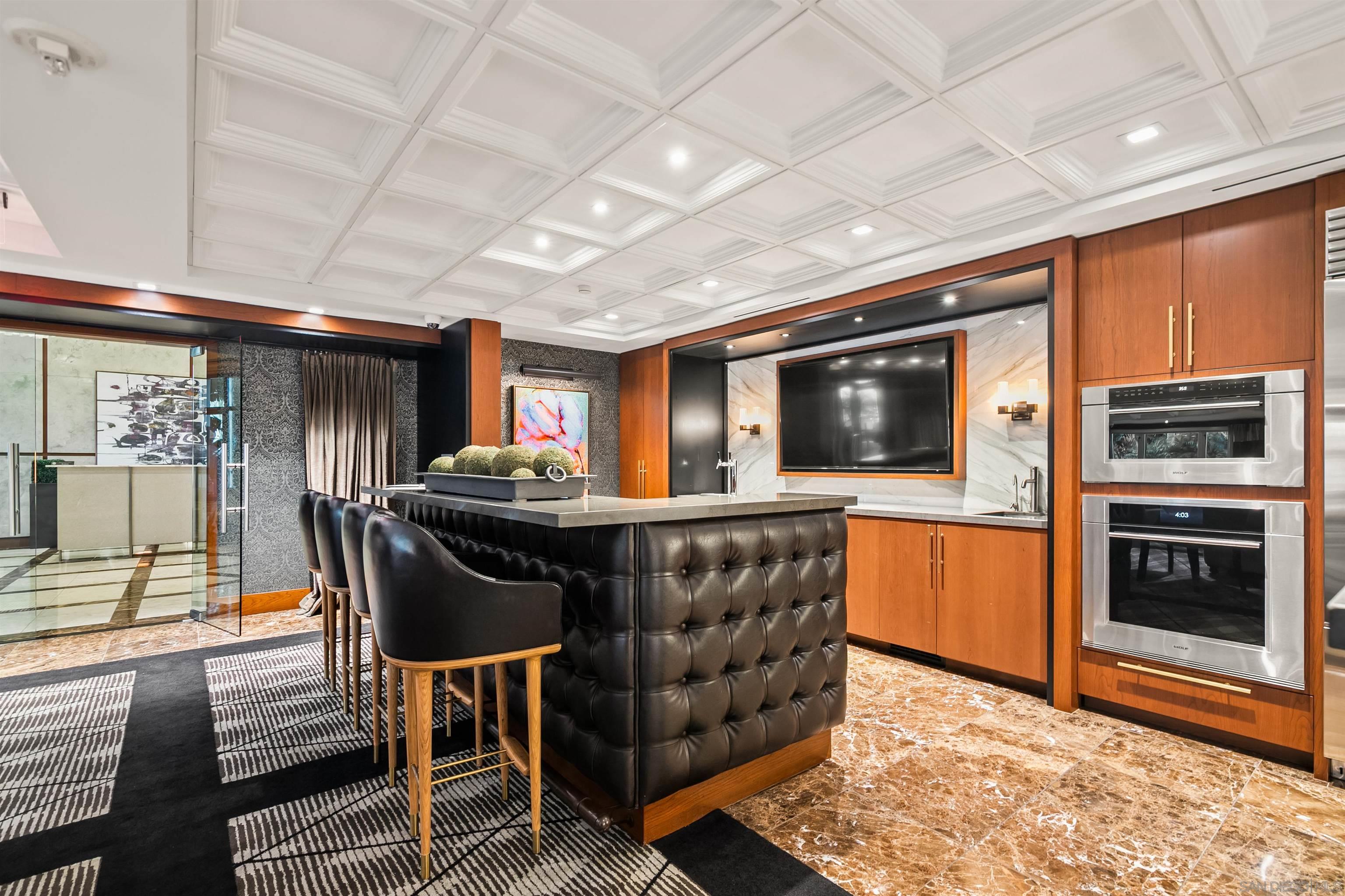 Detail Gallery Image 35 of 46 For 1205  Pacific Hwy  #2002,  San Diego,  CA 92101 - 2 Beds | 2 Baths