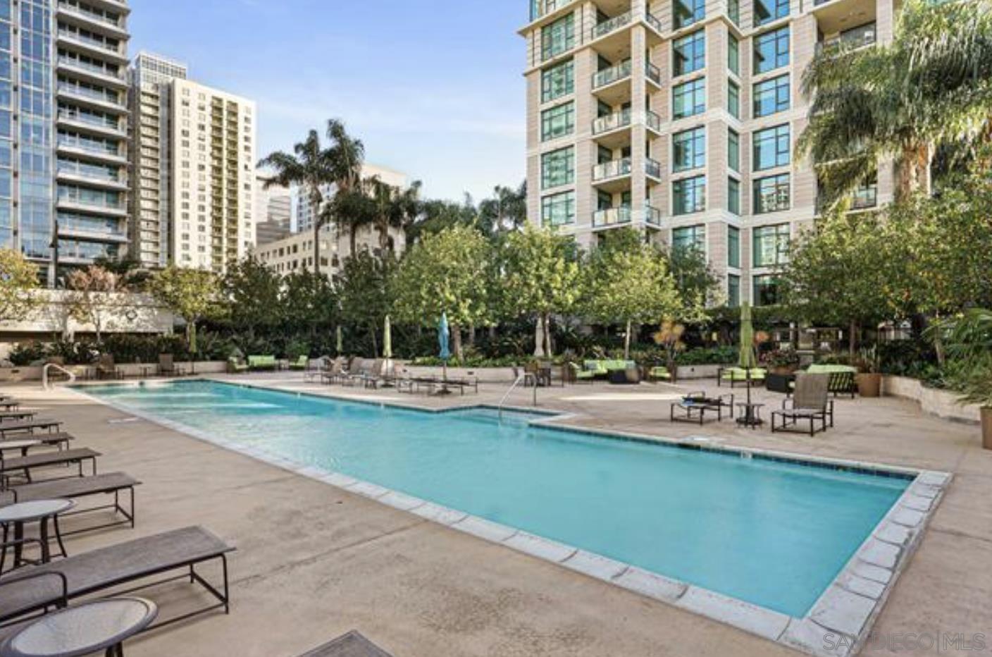 Detail Gallery Image 38 of 46 For 1205  Pacific Hwy  #2002,  San Diego,  CA 92101 - 2 Beds | 2 Baths