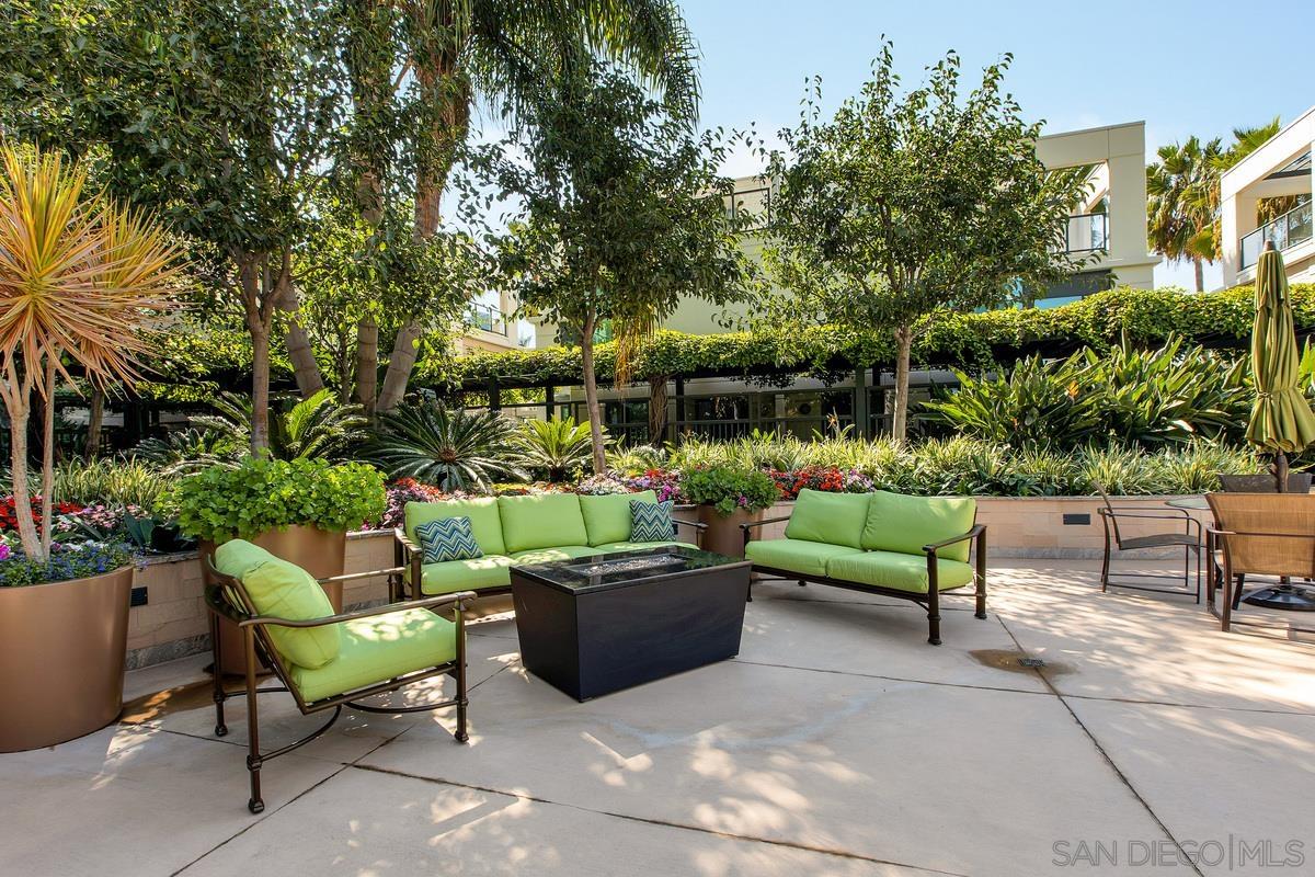 Detail Gallery Image 44 of 46 For 1205  Pacific Hwy  #2002,  San Diego,  CA 92101 - 2 Beds | 2 Baths