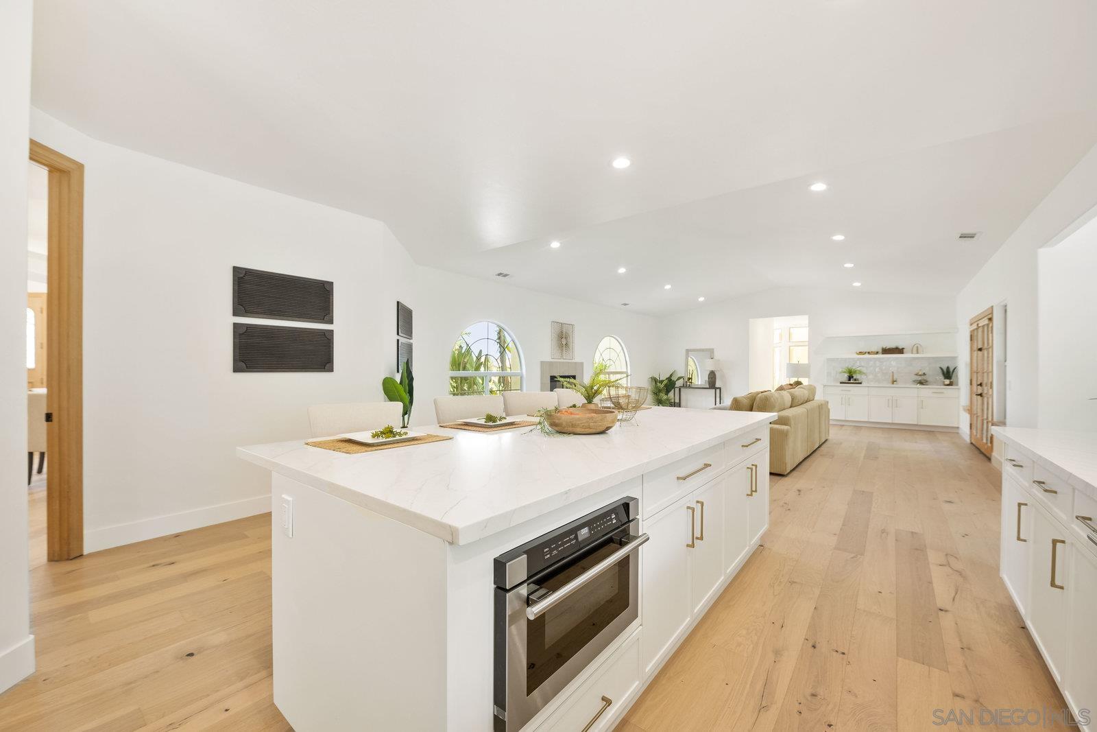 Detail Gallery Image 35 of 60 For 17601  Valle Verde, Poway,  CA 92064 - 5 Beds | 3/1 Baths