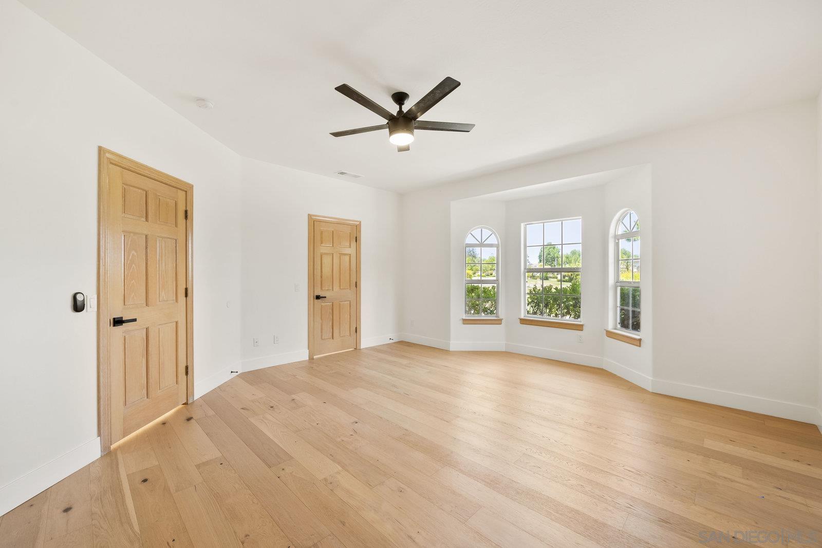 Detail Gallery Image 40 of 60 For 17601  Valle Verde, Poway,  CA 92064 - 5 Beds | 3/1 Baths