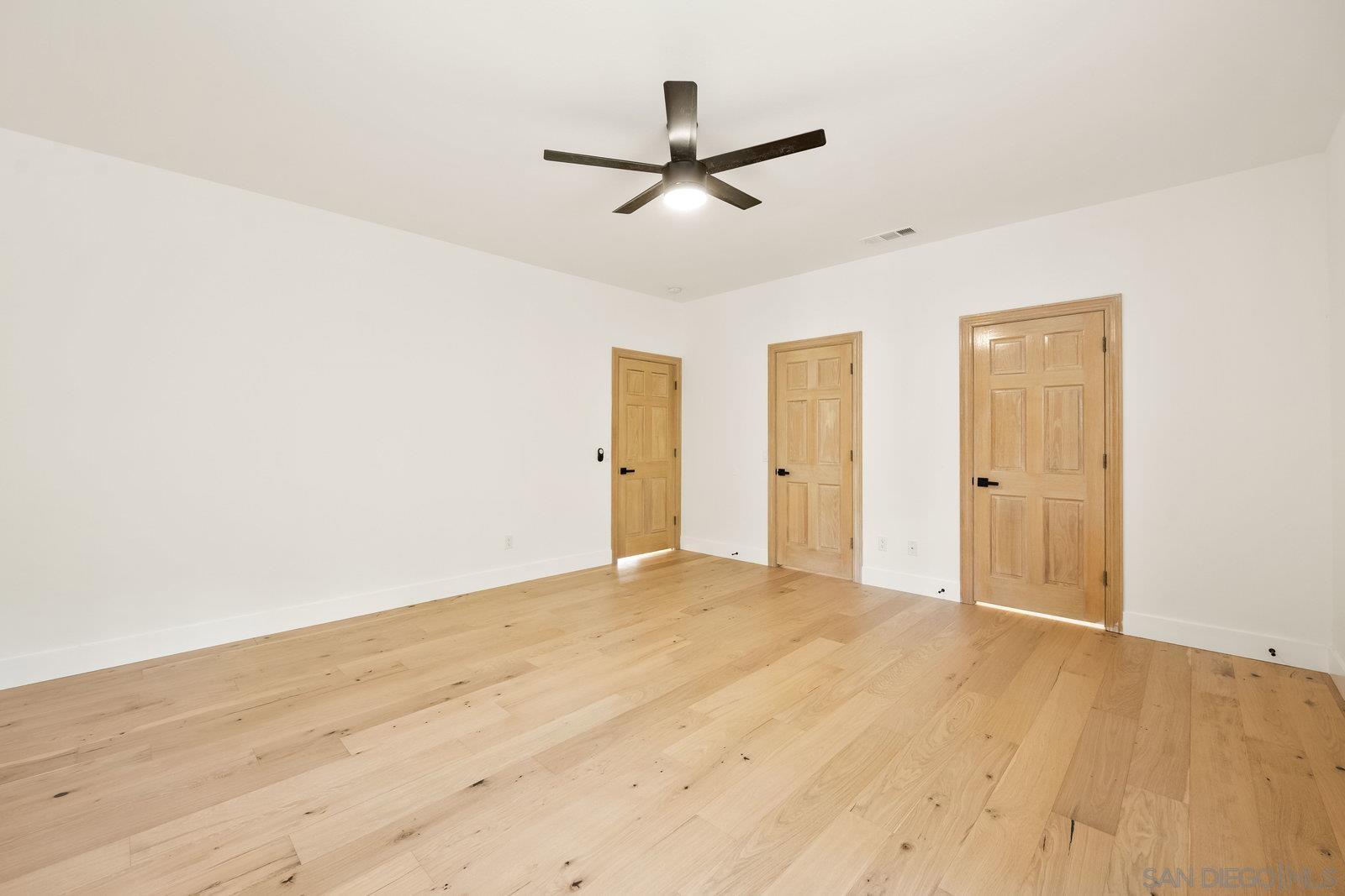 Detail Gallery Image 43 of 60 For 17601  Valle Verde, Poway,  CA 92064 - 5 Beds | 3/1 Baths