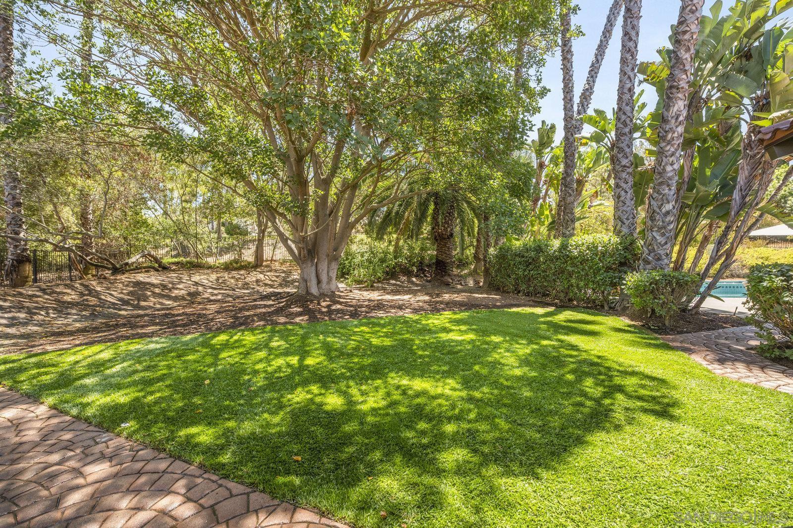 Detail Gallery Image 45 of 60 For 17601  Valle Verde, Poway,  CA 92064 - 5 Beds | 3/1 Baths