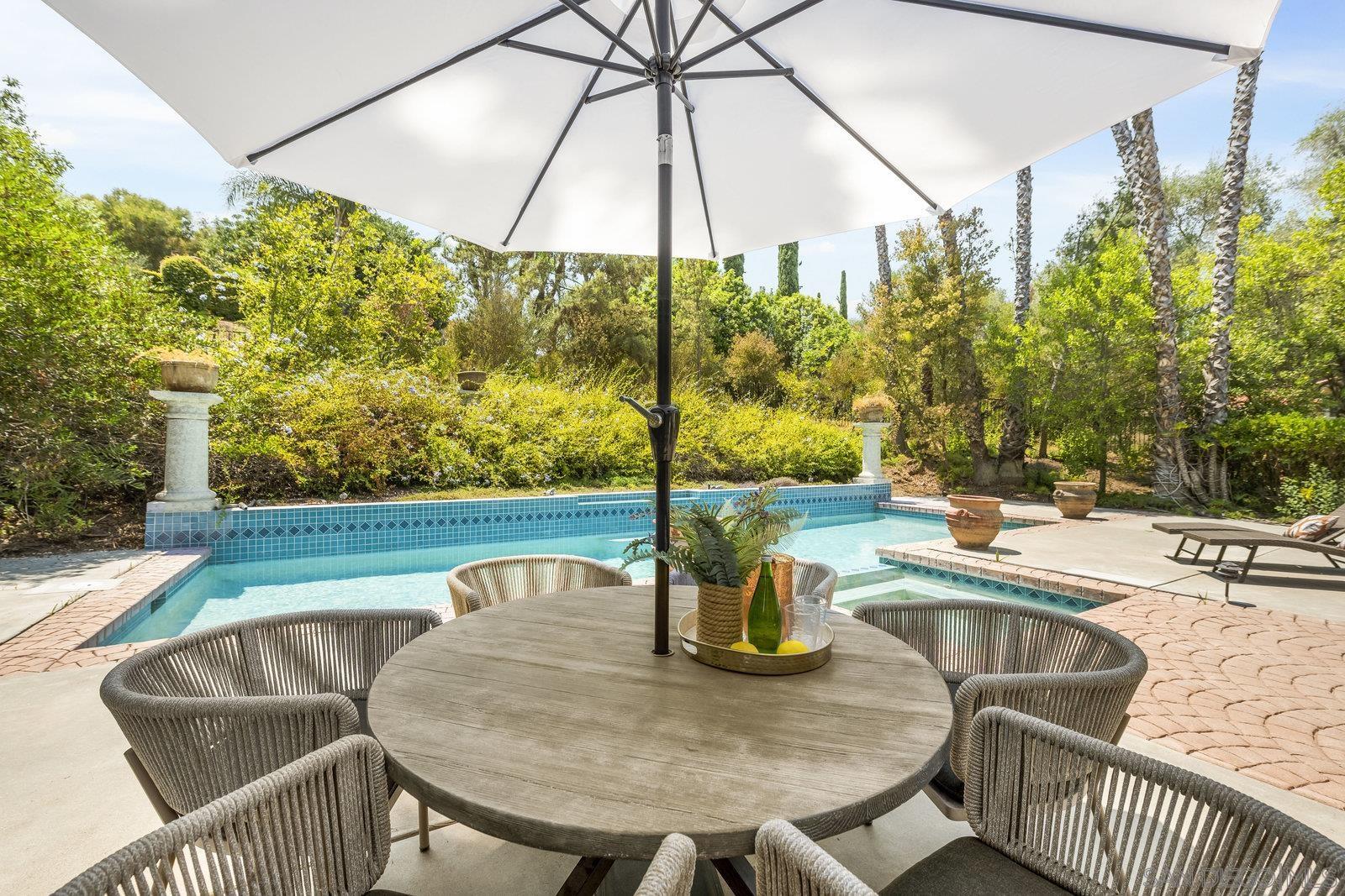 Detail Gallery Image 54 of 60 For 17601  Valle Verde, Poway,  CA 92064 - 5 Beds | 3/1 Baths