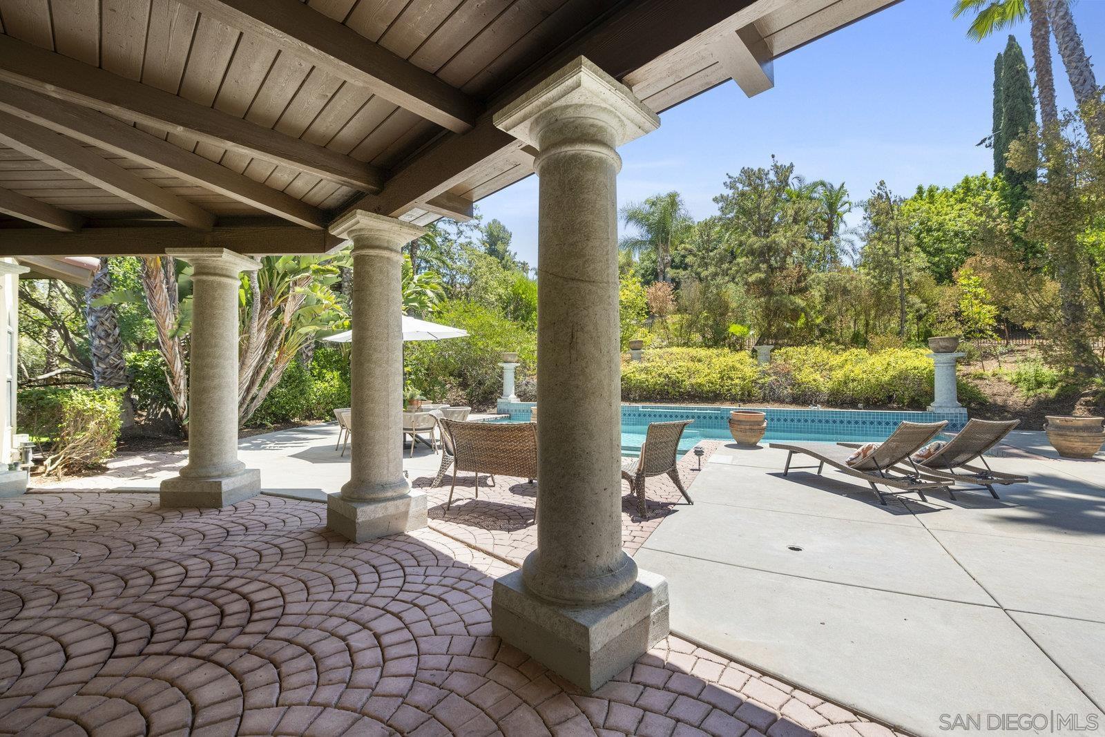 Detail Gallery Image 56 of 60 For 17601  Valle Verde, Poway,  CA 92064 - 5 Beds | 3/1 Baths