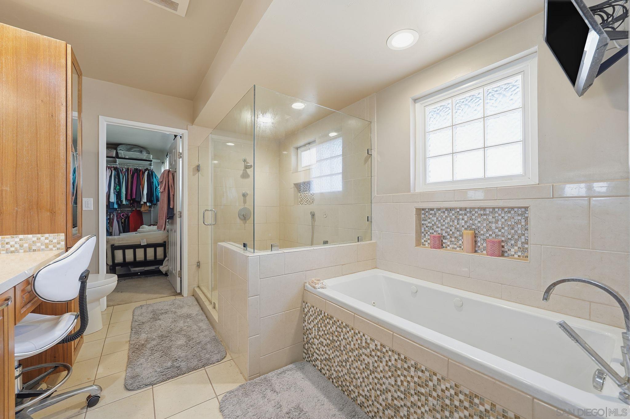 Detail Gallery Image 23 of 40 For 4950  Dafter Dr, San Diego,  CA 92102 - 4 Beds | 2 Baths