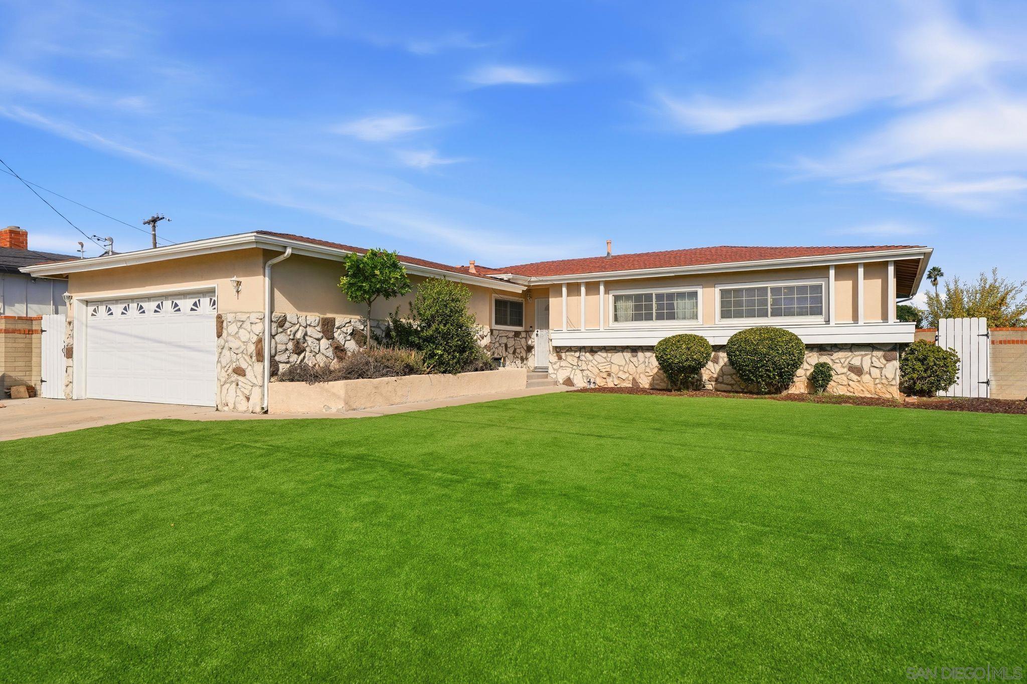 Detail Gallery Image 31 of 40 For 4950  Dafter Dr, San Diego,  CA 92102 - 4 Beds | 2 Baths