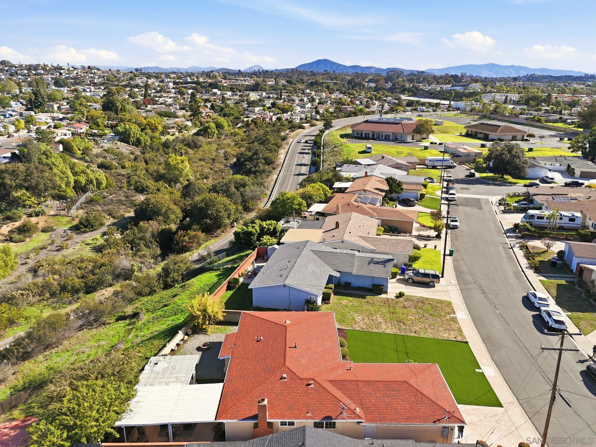 Detail Gallery Image 33 of 40 For 4950  Dafter Dr, San Diego,  CA 92102 - 4 Beds | 2 Baths